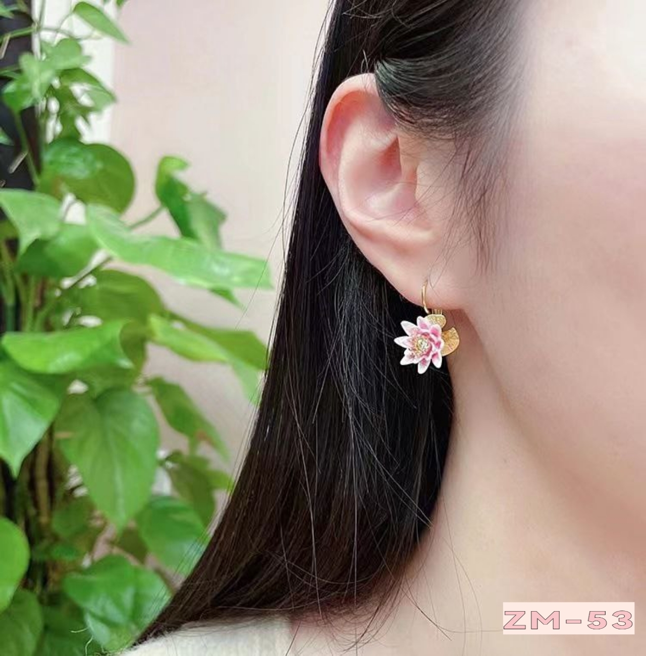 #珐琅设计感 #莫奈花园粉睡莲蜻蜓AB款 #宝石耳钉 耳钩