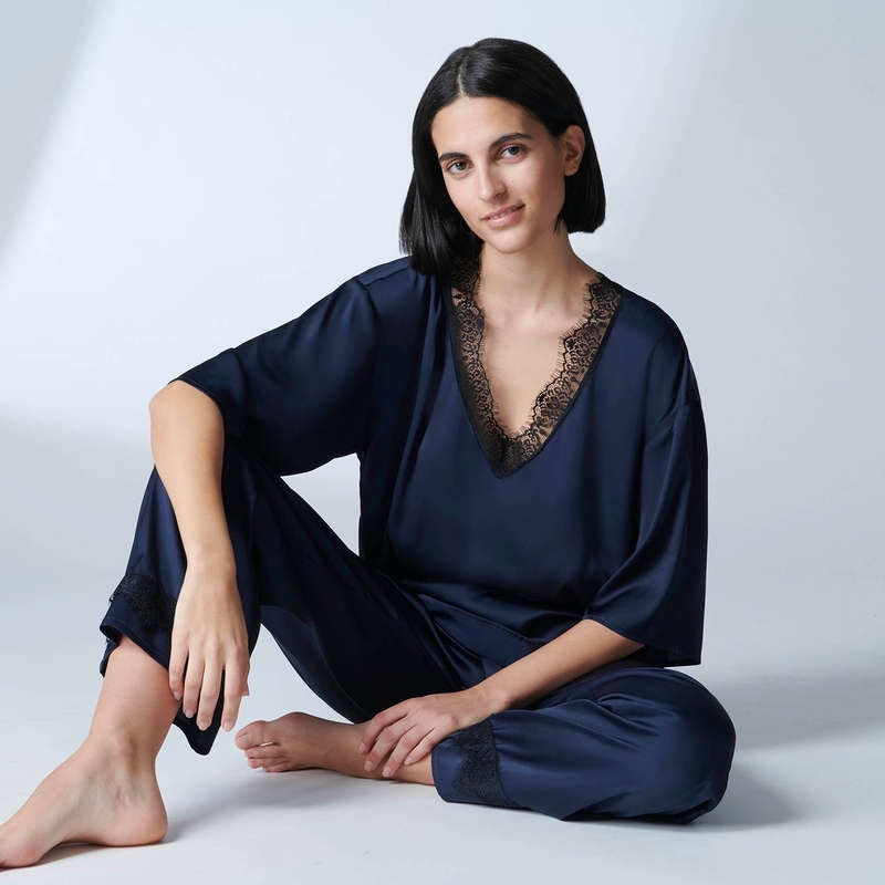 SATIN SECRETS 秘密 上衣 月光藍