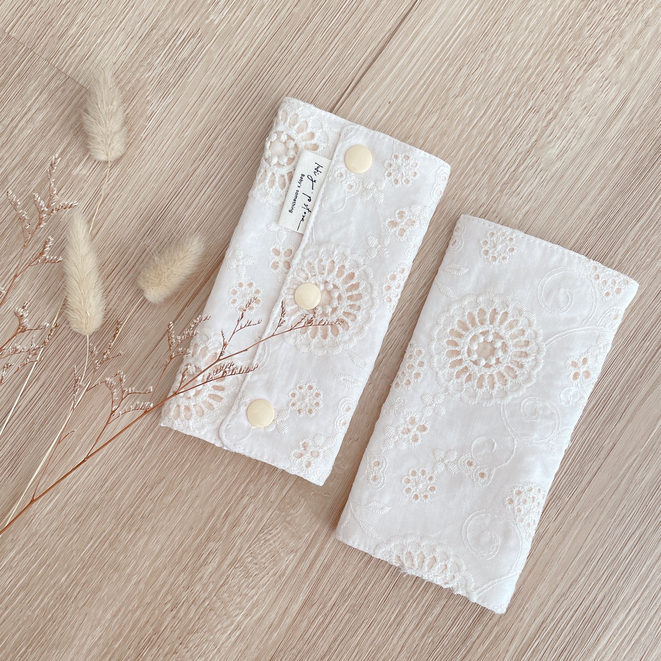 Hi Y.P store-揹巾口水套-蕾絲雕花