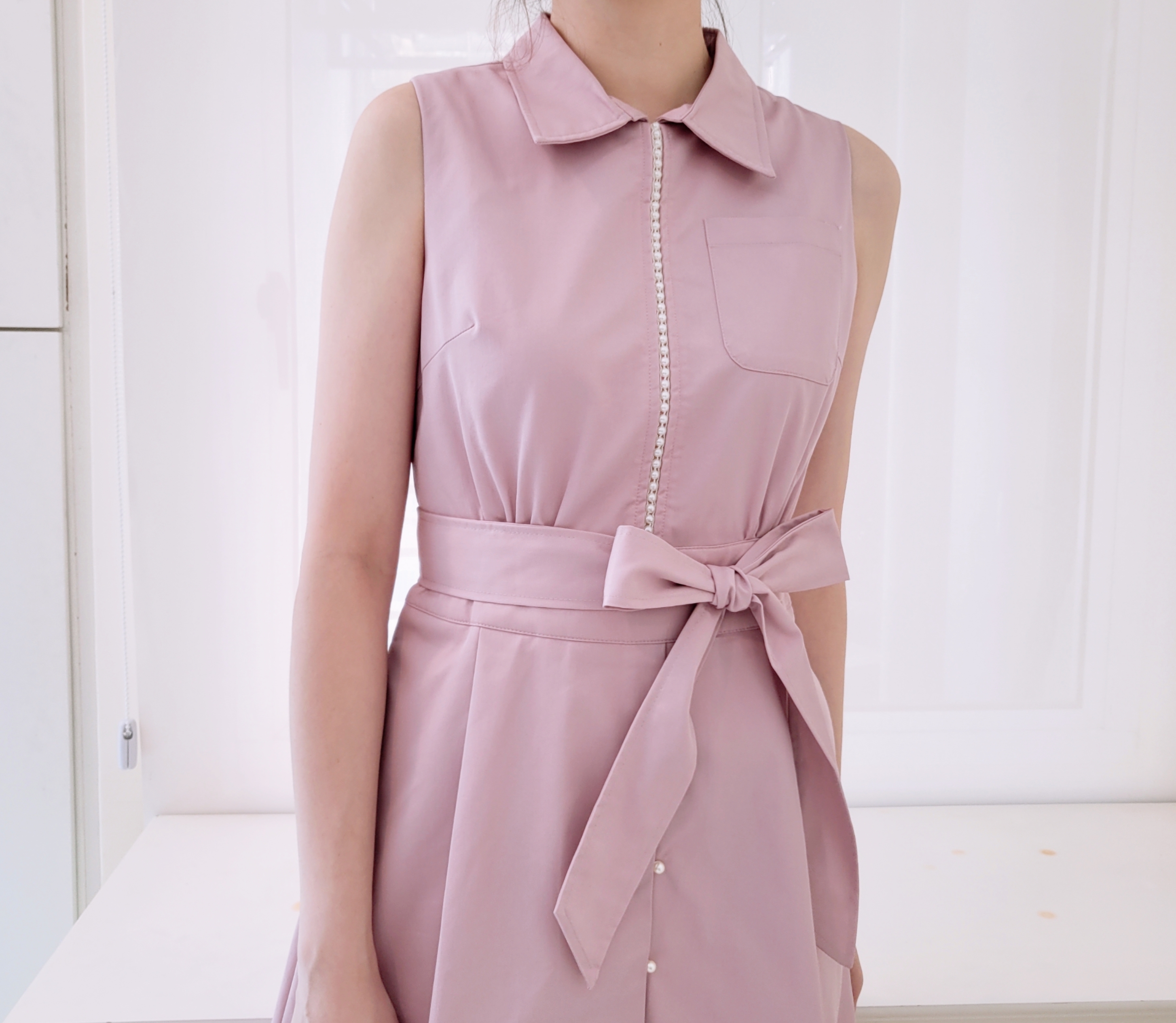 PEARL DETAILED COLLARED DRESS