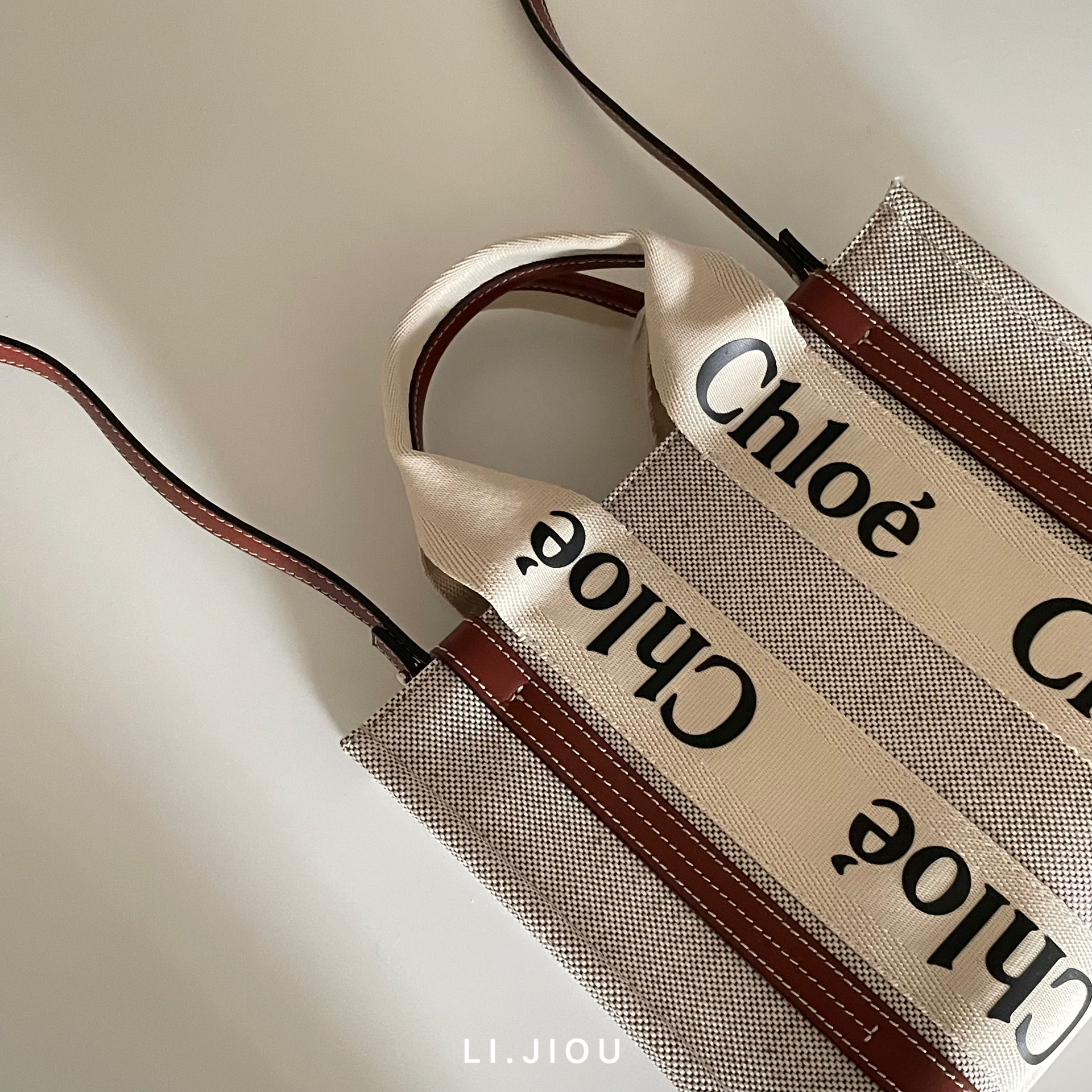 Chloe Woody Tote 棕色小號托特包