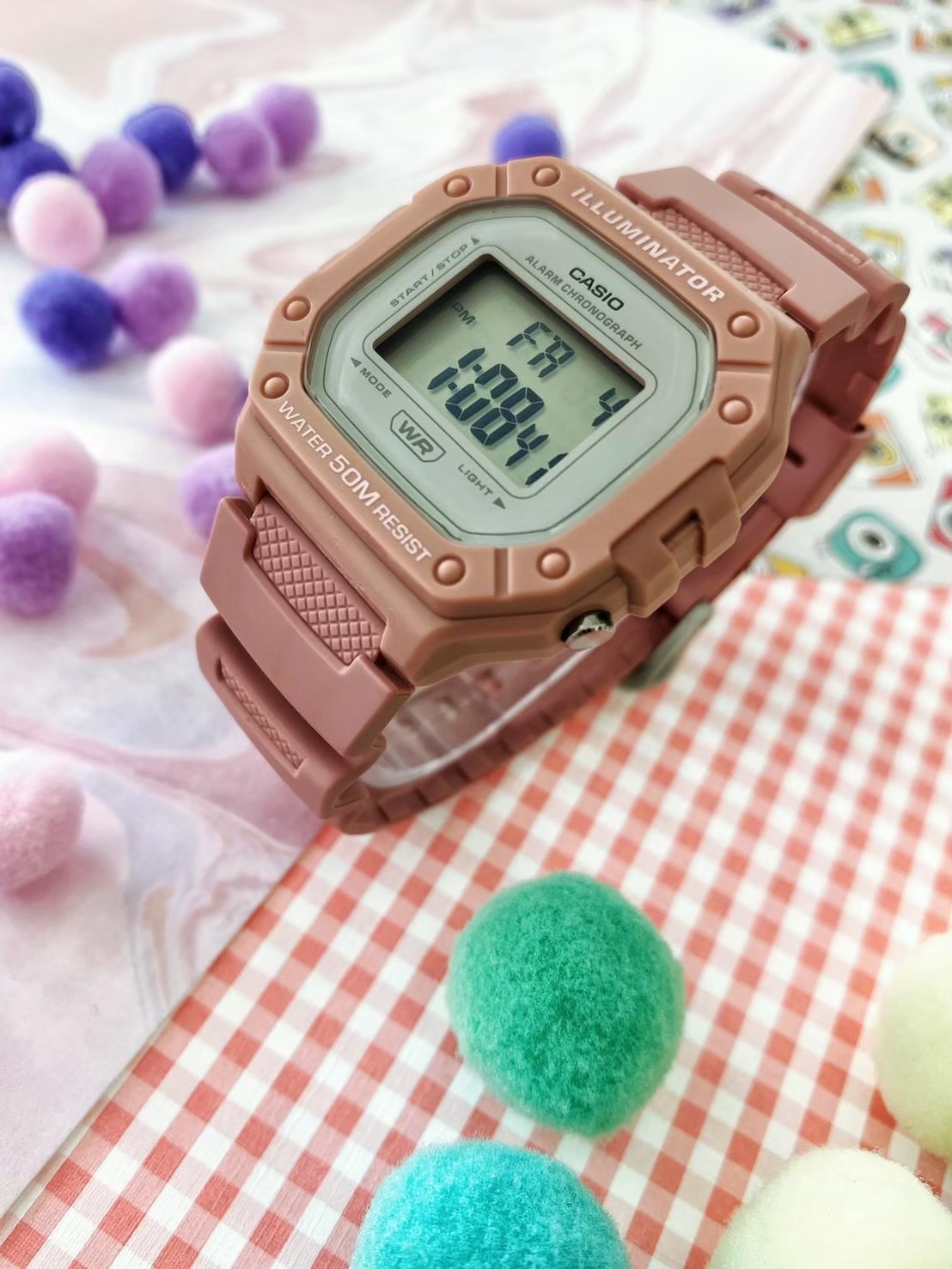 【CASIO 卡西歐】草莓甜心W-218HC-4A 現代鐘錶