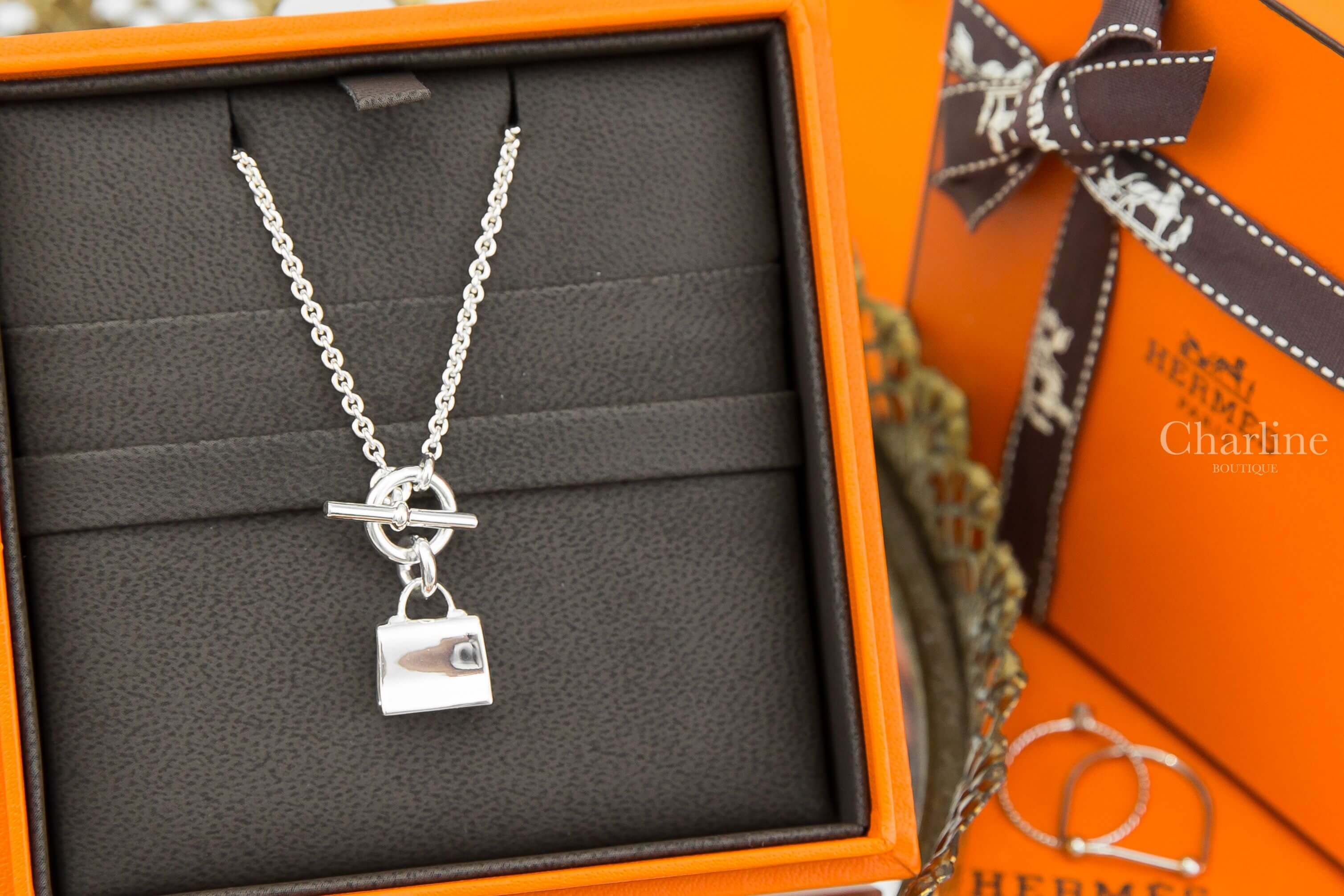 Hermès Kelly Amulette Pendant 銀色凱莉包銀飾墜飾項鍊-Charline Boutique 精品代購