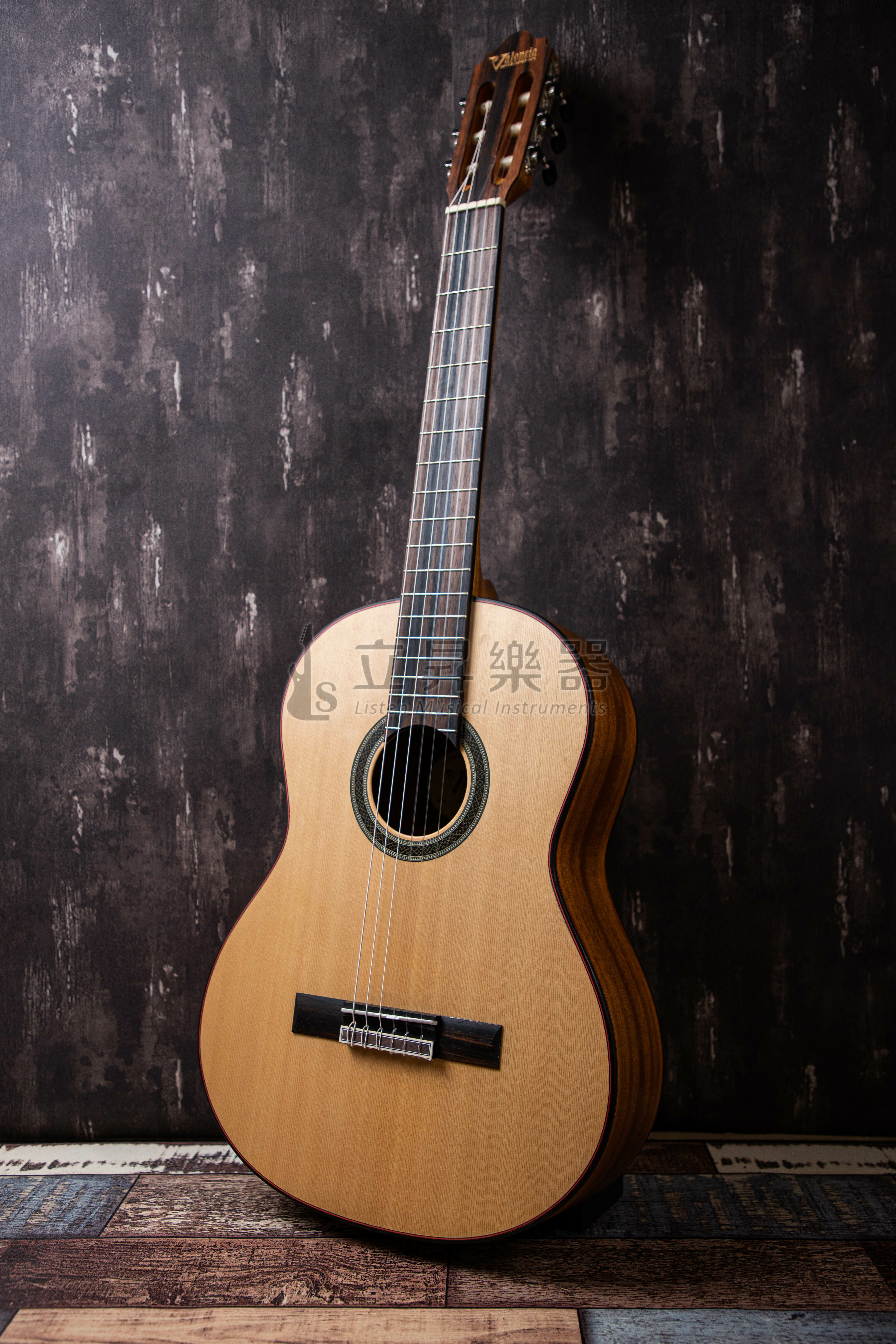Valencia VC704  39吋 Sitka 雲杉單板 古典吉他 桃花心木側背板 烏木指板