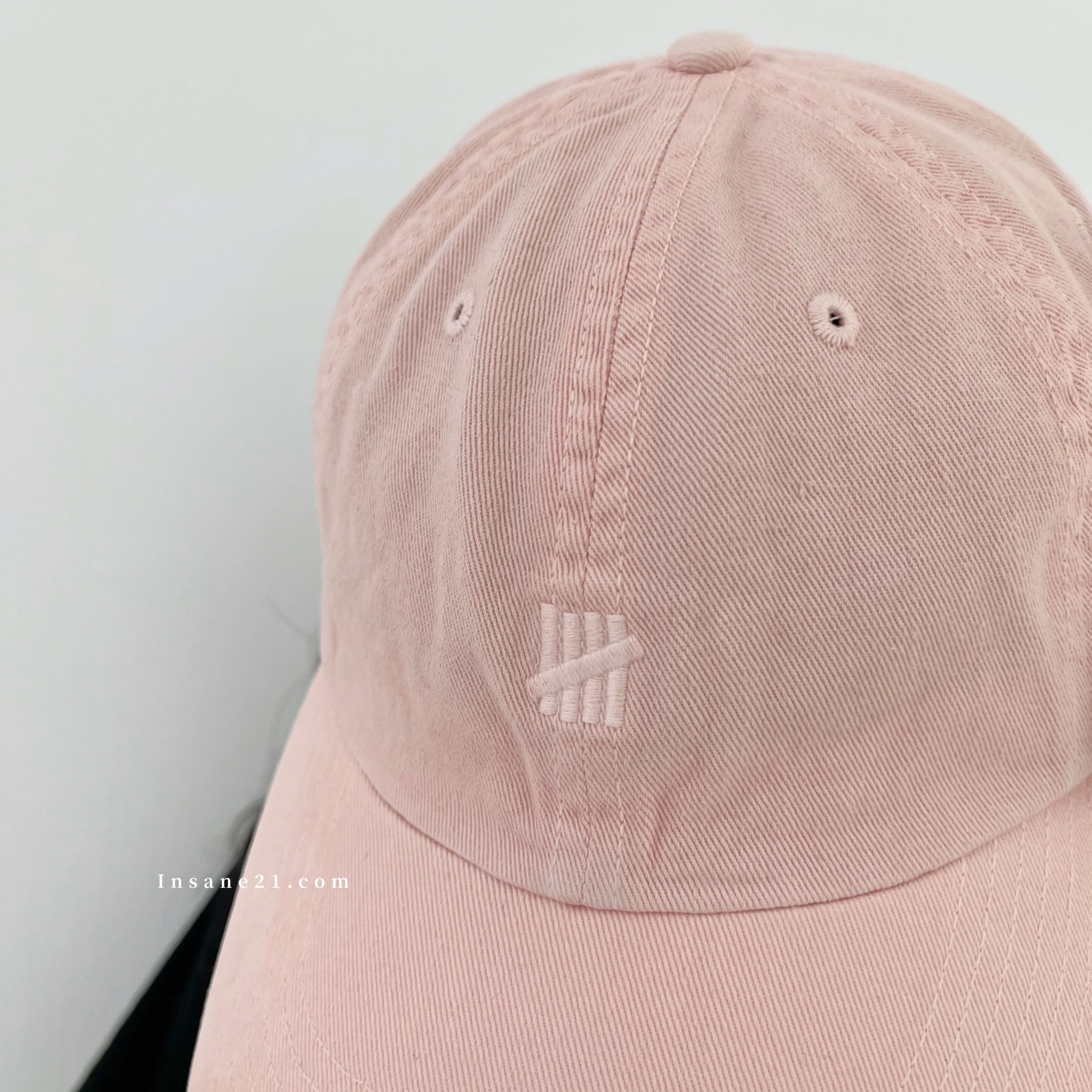 Undefeated 柵欄 老帽 可調式 男女皆可配戴