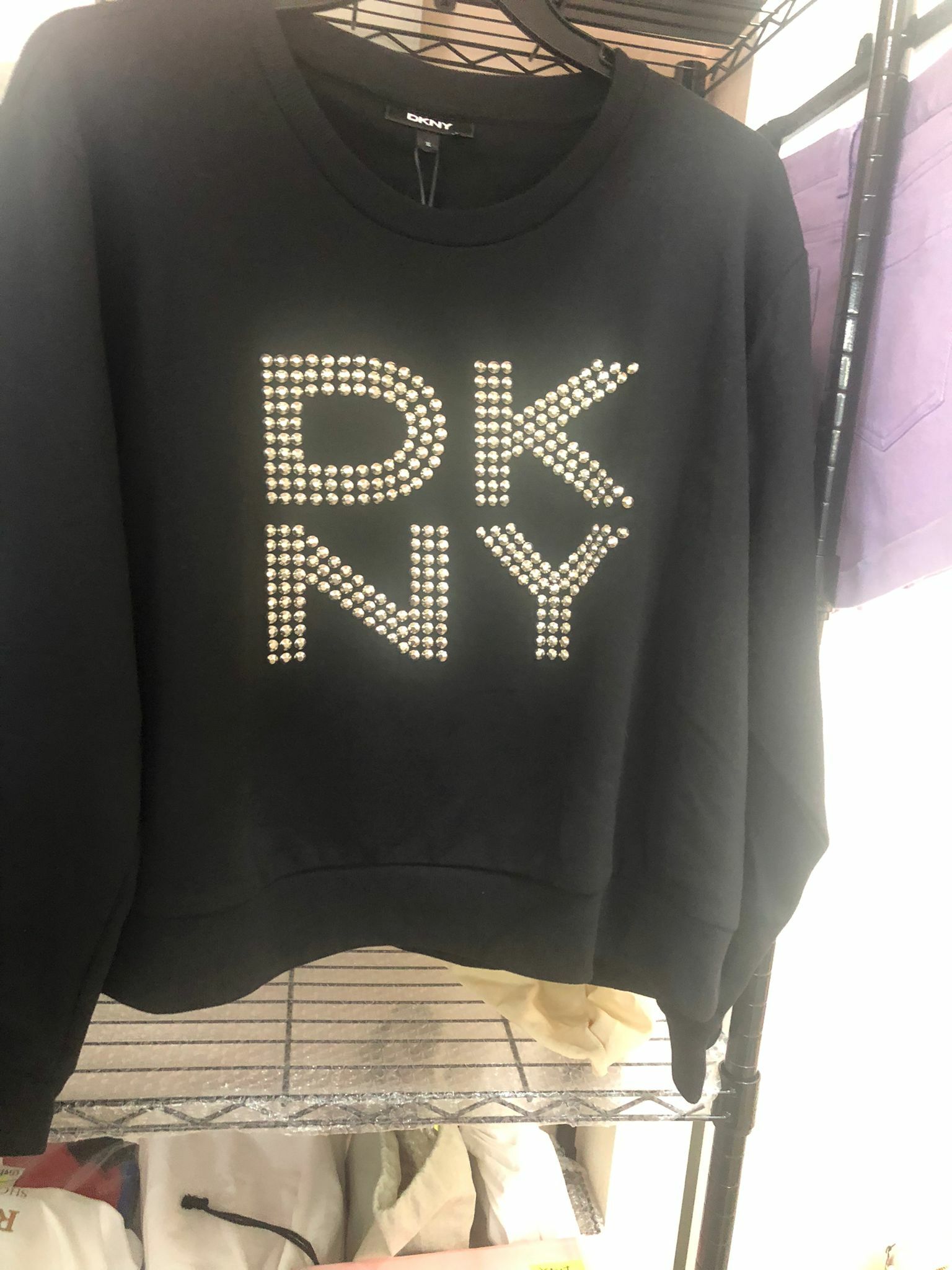 [S] DKNY STUD LOGO PULLOVER,BLACK, P1MYLB2R-BLACK (SD7)