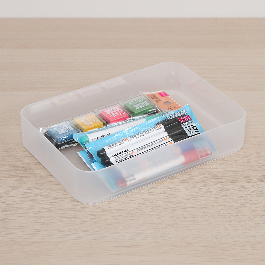 DAISO可堆疊收納盒/15.2x21.5x4.3cm