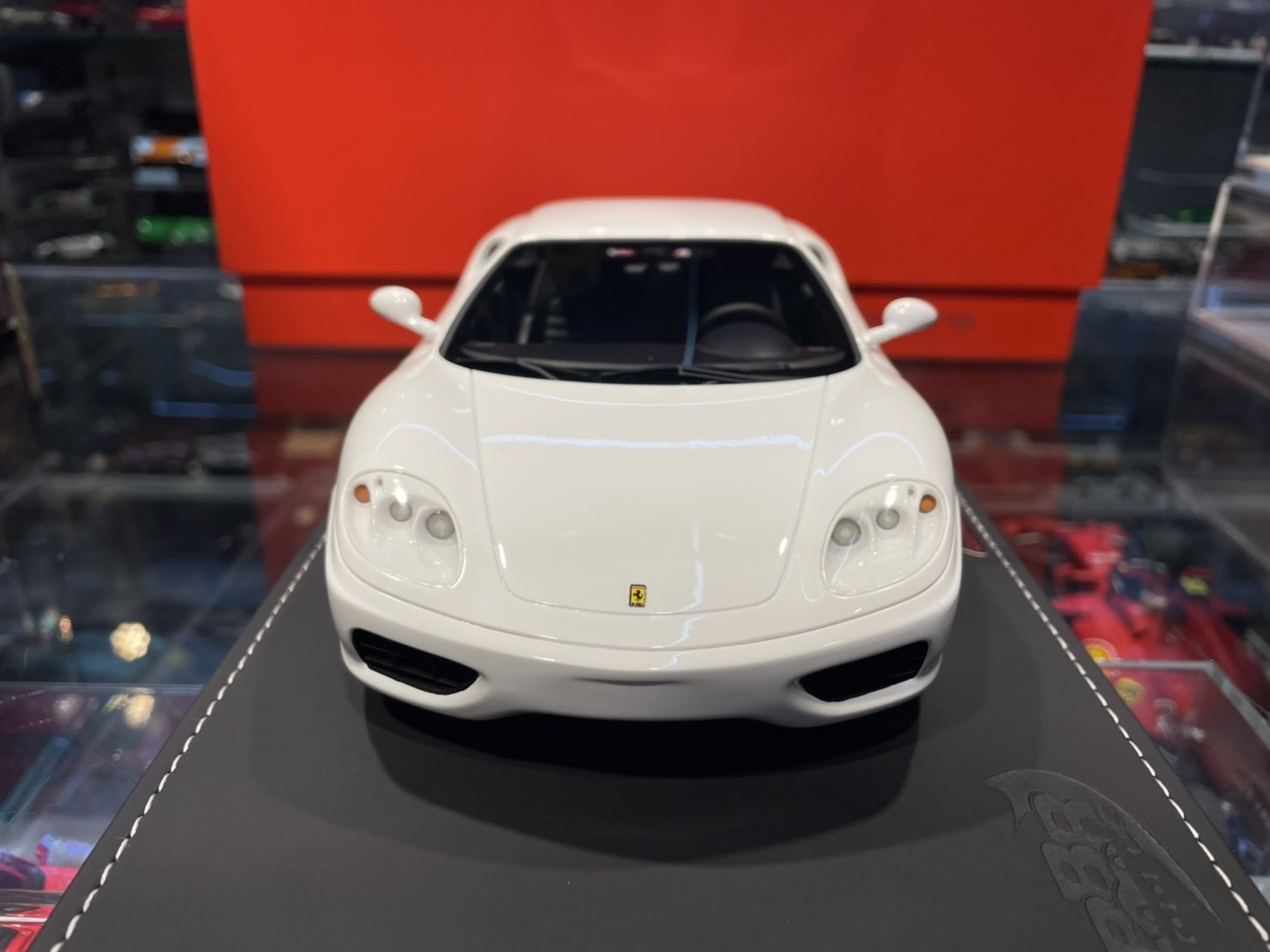 BBR P18172C Ferrari 360 Modena 1999 White 1/18 (Resin)