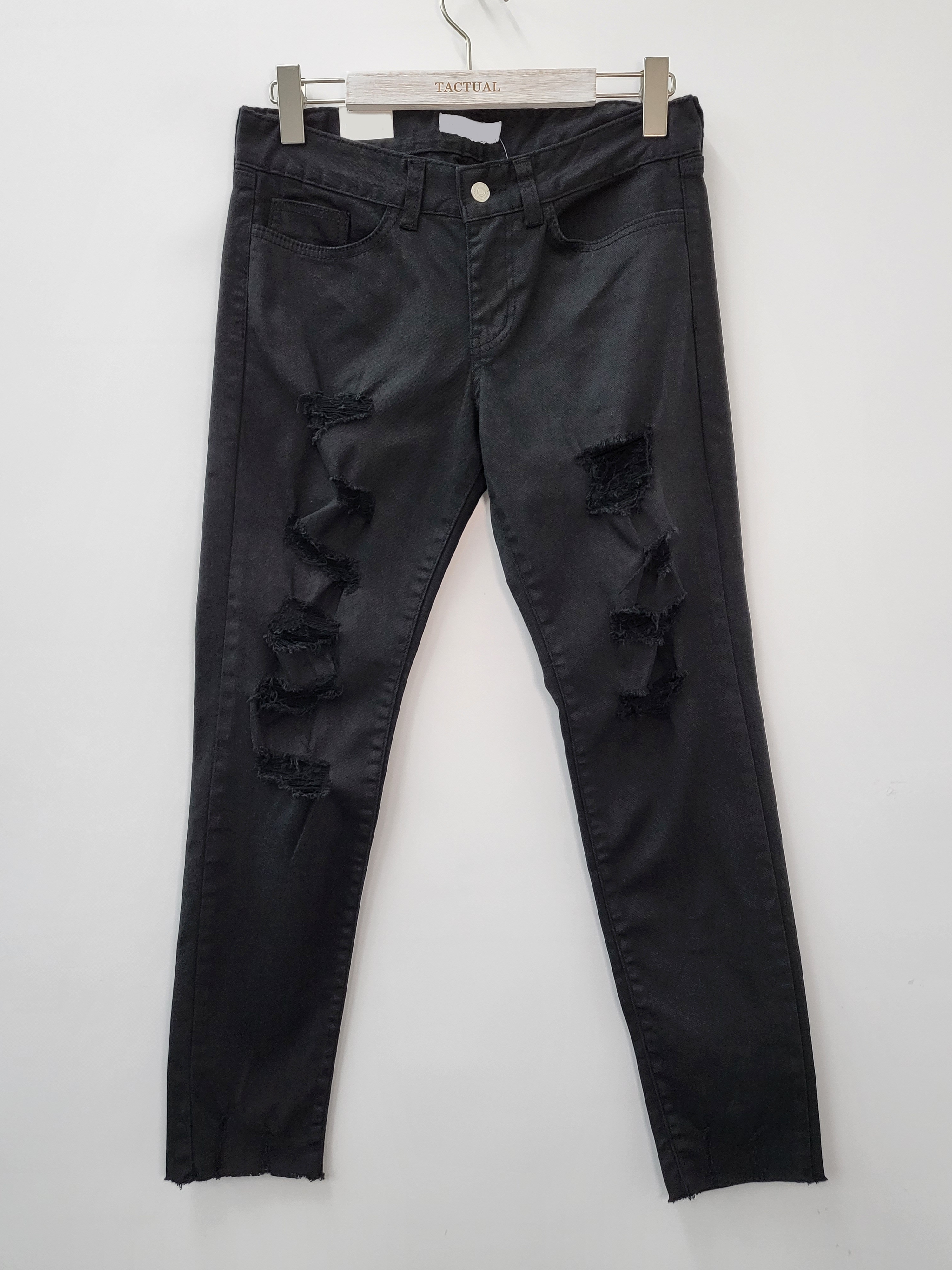 破洞修身牛仔褲 J623