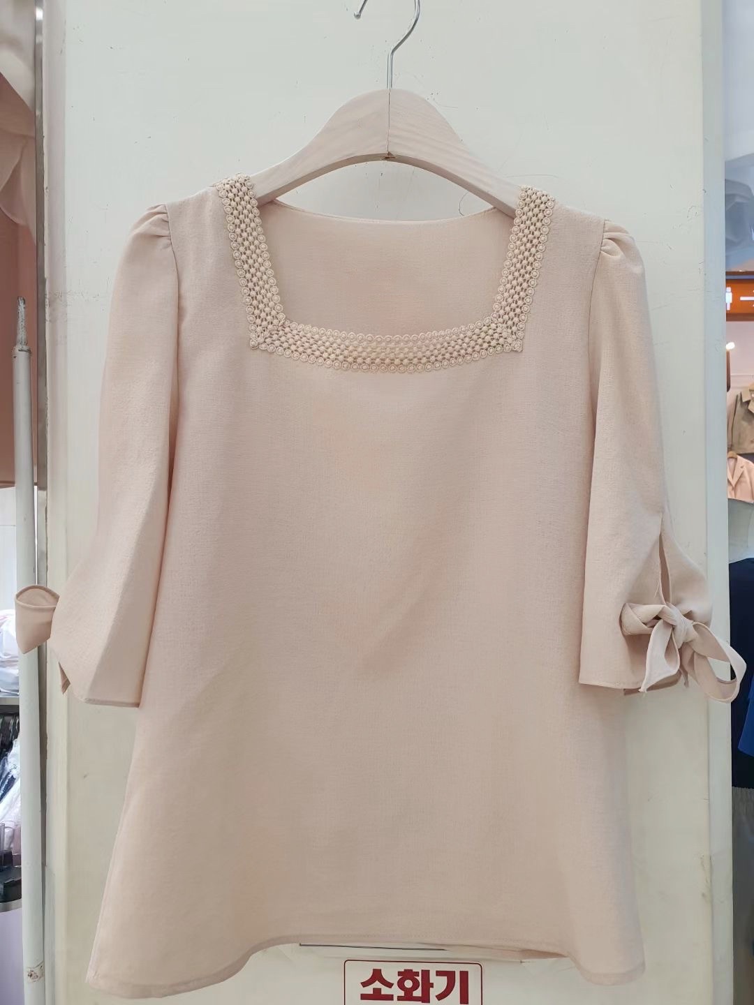 棉麻方領蝴蝶結上衣