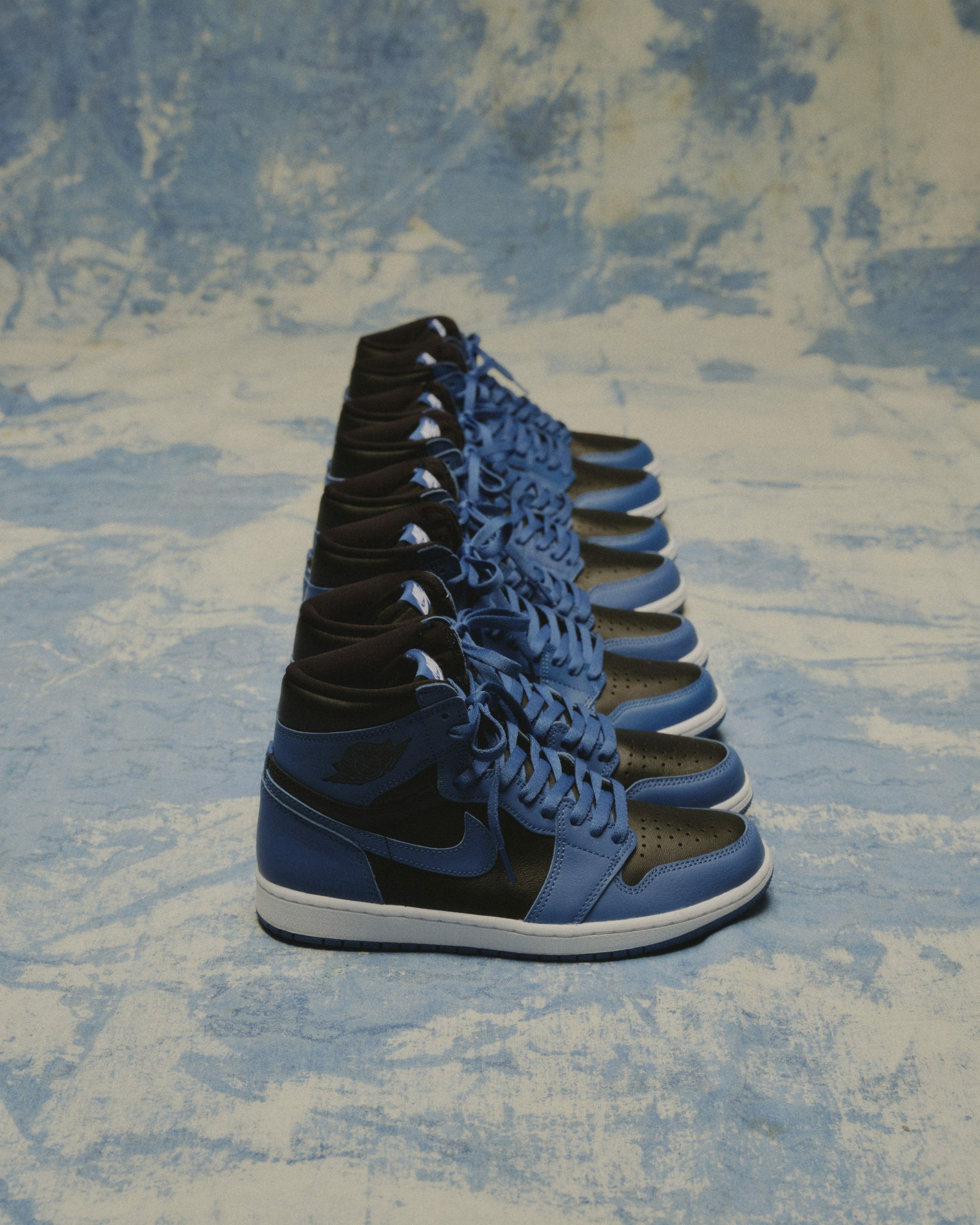 Air Jordan 1 High OG '' Dark Marina Blue '' 黑藍男鞋55508