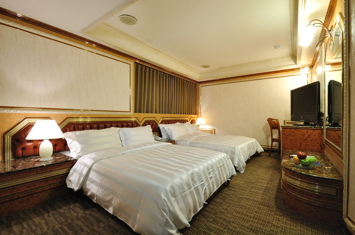 【礁溪】帥王溫泉大飯店 溫馨四人房