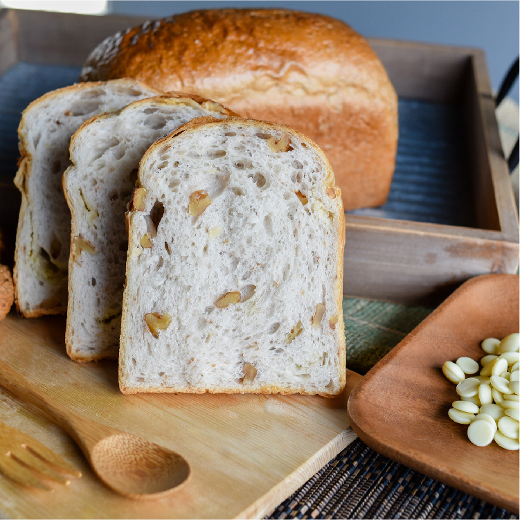 白巧克力核桃吐司【3/6週五出爐】