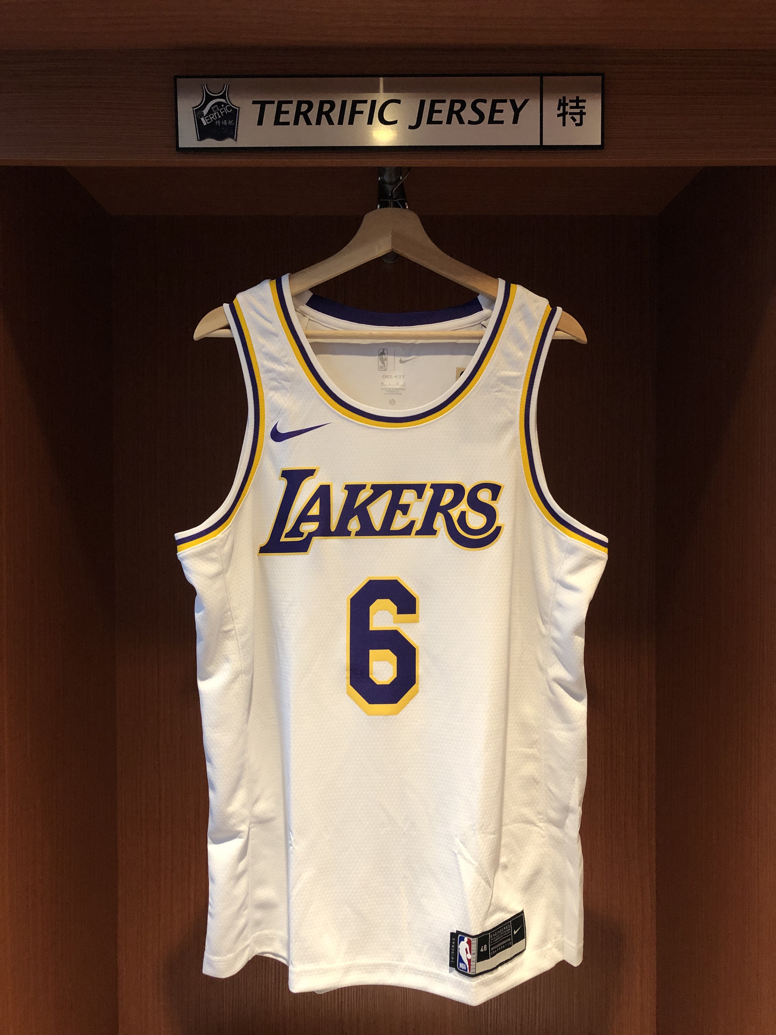 NBA球衣 Lebron James 洛杉磯湖人白 #6 Association Nike Swingman 球迷版 熱轉印 全新