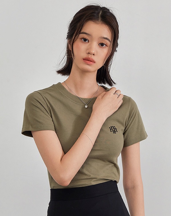 MUAH MUAH Stitch Logo Basic T-Shirt