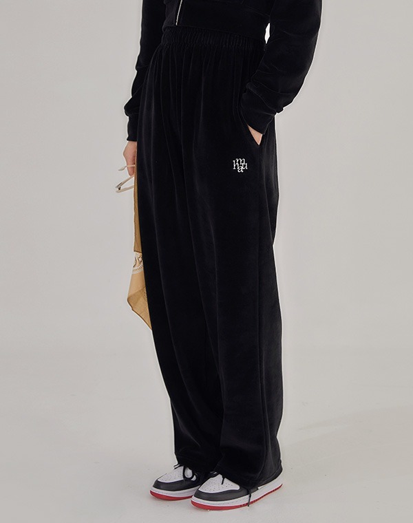 MUAH MUAH Point Velvet Training Pants