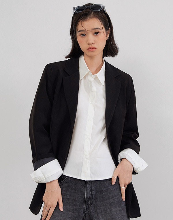 MUAH MUAH Over Fit Three Button Jacket