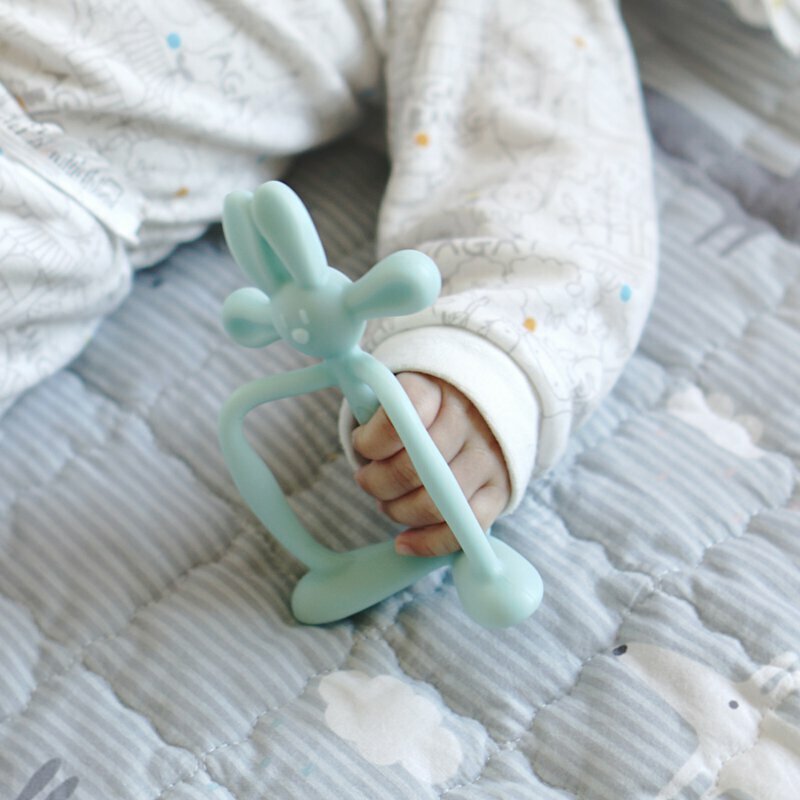 MAMA's TEM 長耳朵小兔固齒器 (贈輕量泡泡盒)