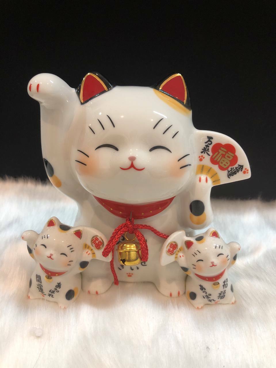 [S] FAMILY OF THREE FORTUNE CAT, 7452 (SZZ29)