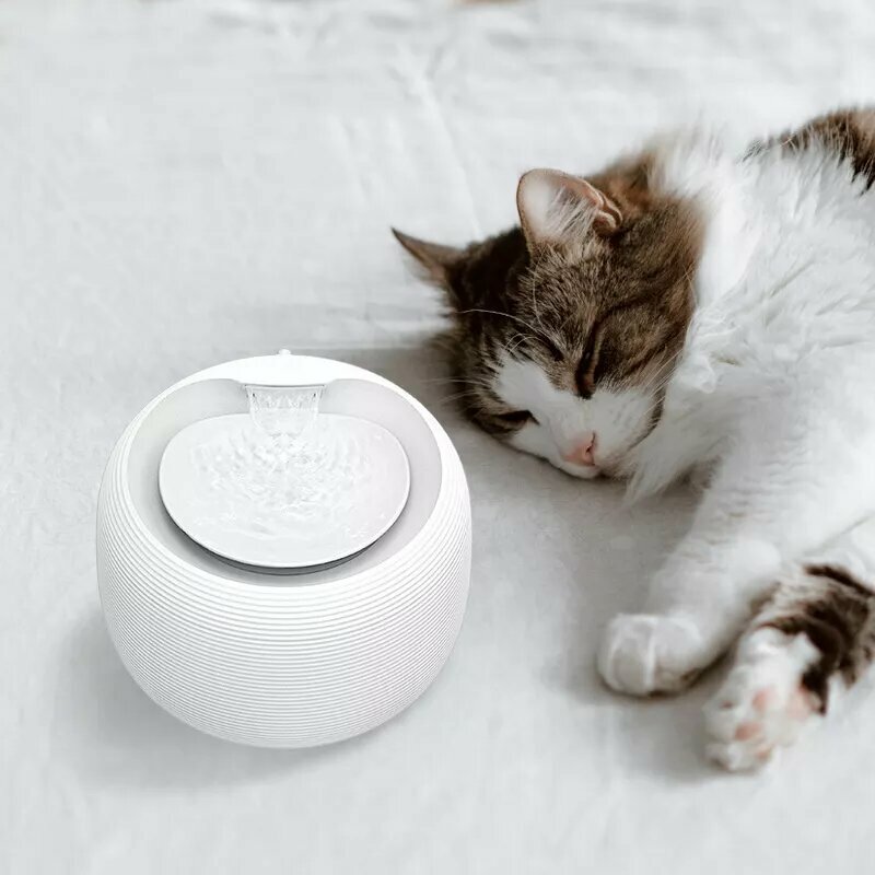 【新上架！】XCHO - 寵物飲水機2.5L (F-016)