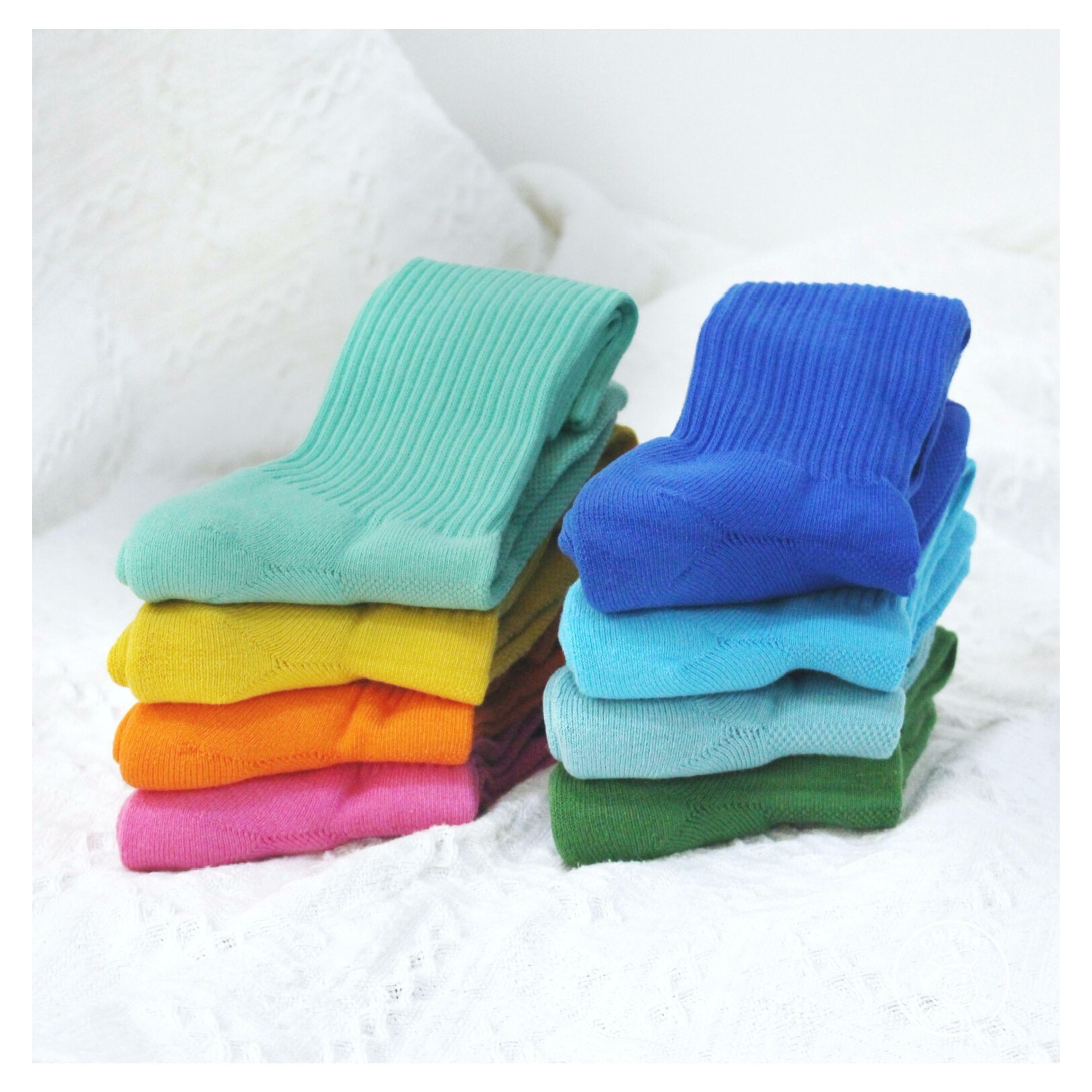 【組合優惠】RESTOCK! ✦ CheapbutChill 彩色中長筒襪 (男女適用)