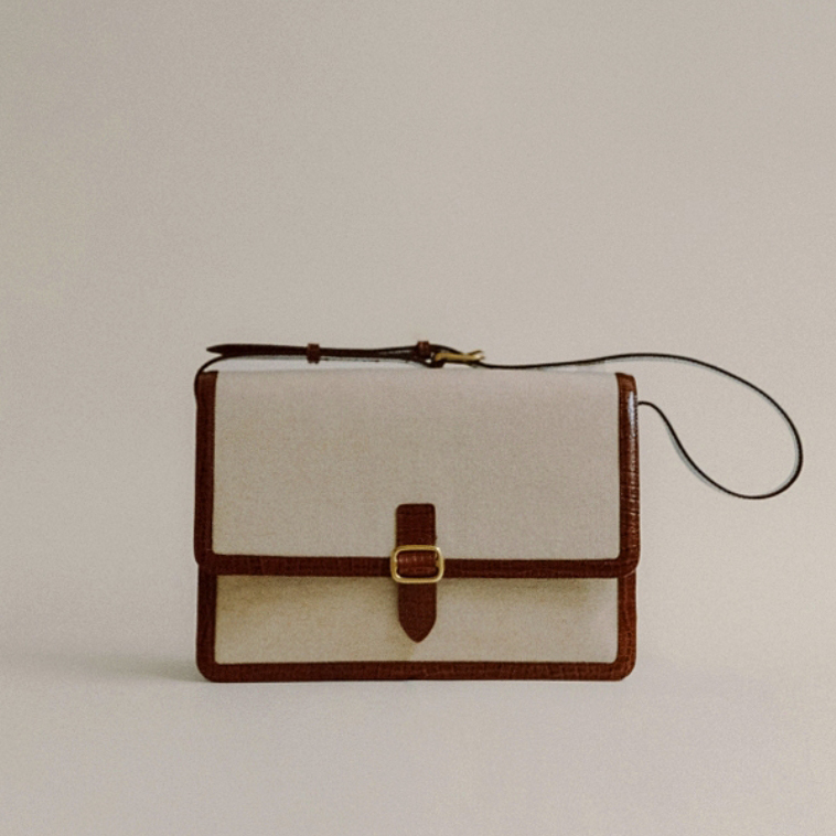 TOUT Y EST SAC DICO CANVAS