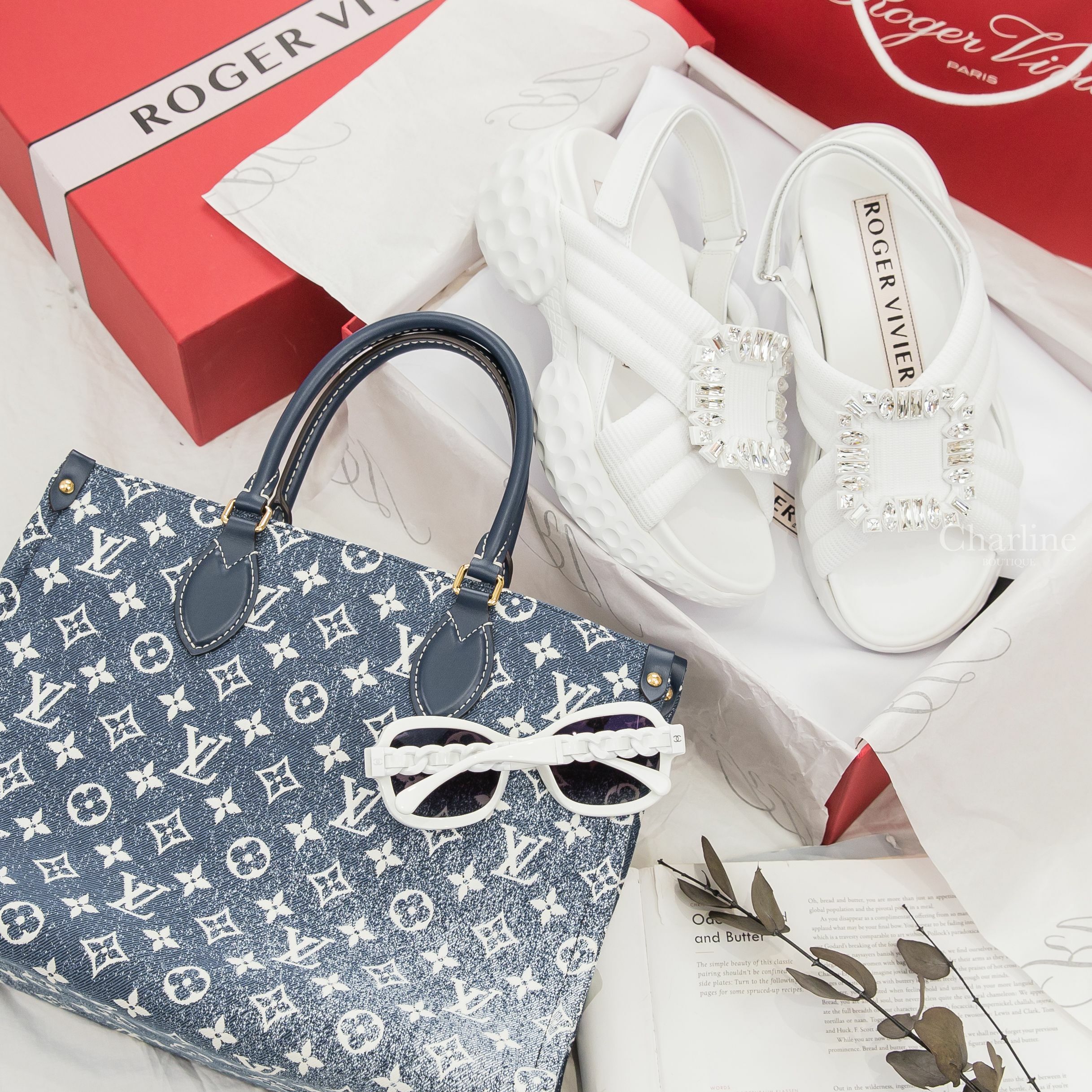 Chanel Sunglasses 白色方框灰紫色漸層鏡片側邊同色鏈帶太陽眼鏡,Roger Vivier Sandals 白色水晶方釦太空棉交叉厚底涼鞋,LV Tote 漸層海軍藍底丹寧布白色老花托特包-Charline Boutique 精品代購