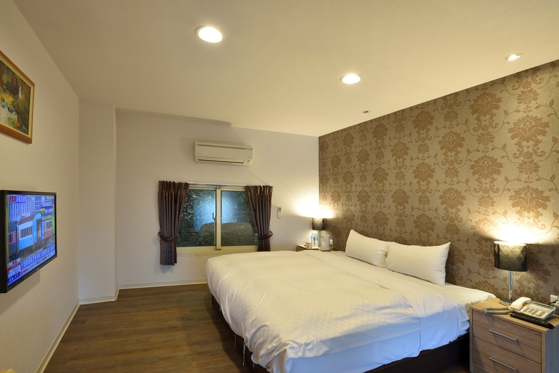 【苗栗】慈夢柔渡假會館 雙人房環境