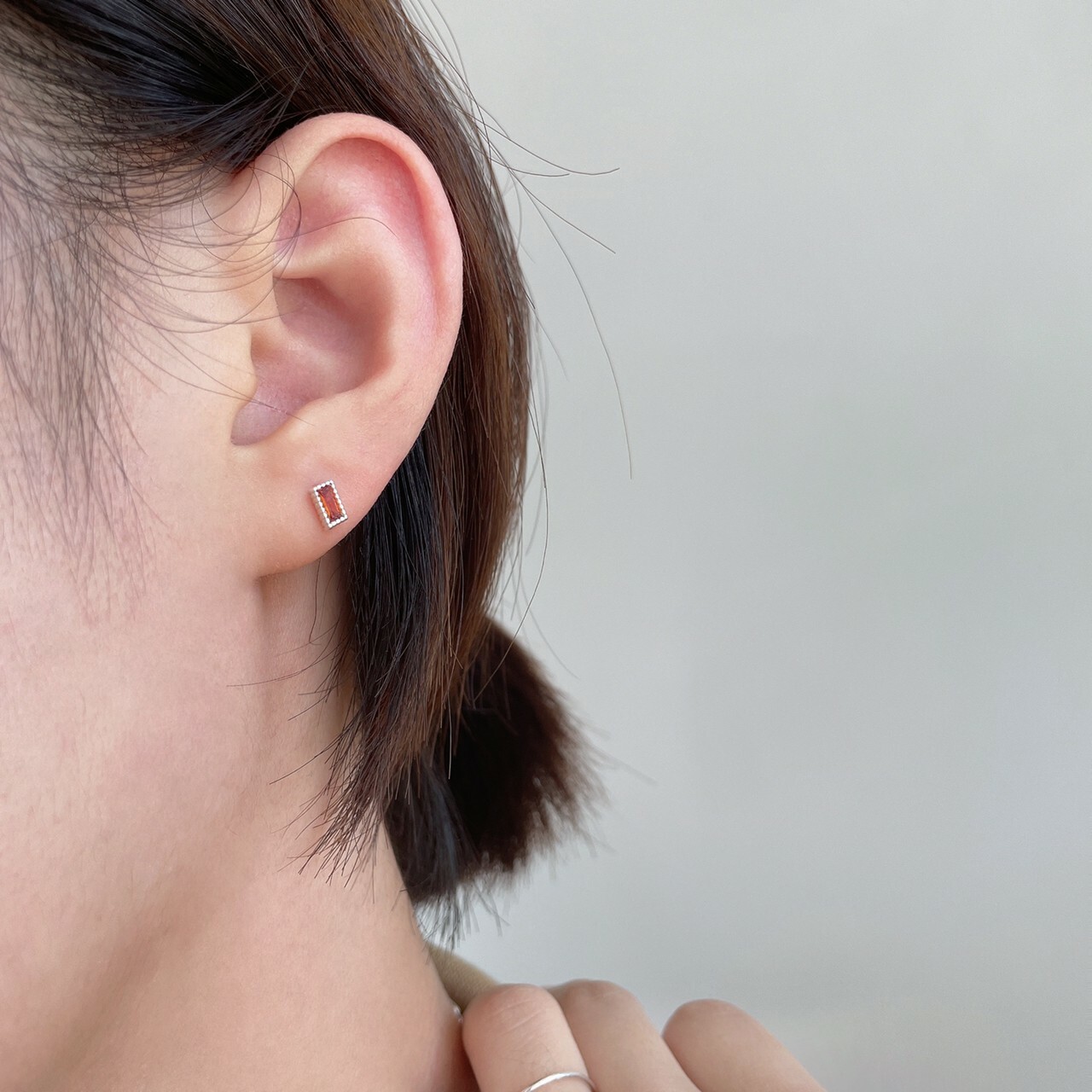 |簡約|焦糖杯子蛋糕 • 橙紅鋯石 • 轉珠耳環 • 純銀耳針 S925