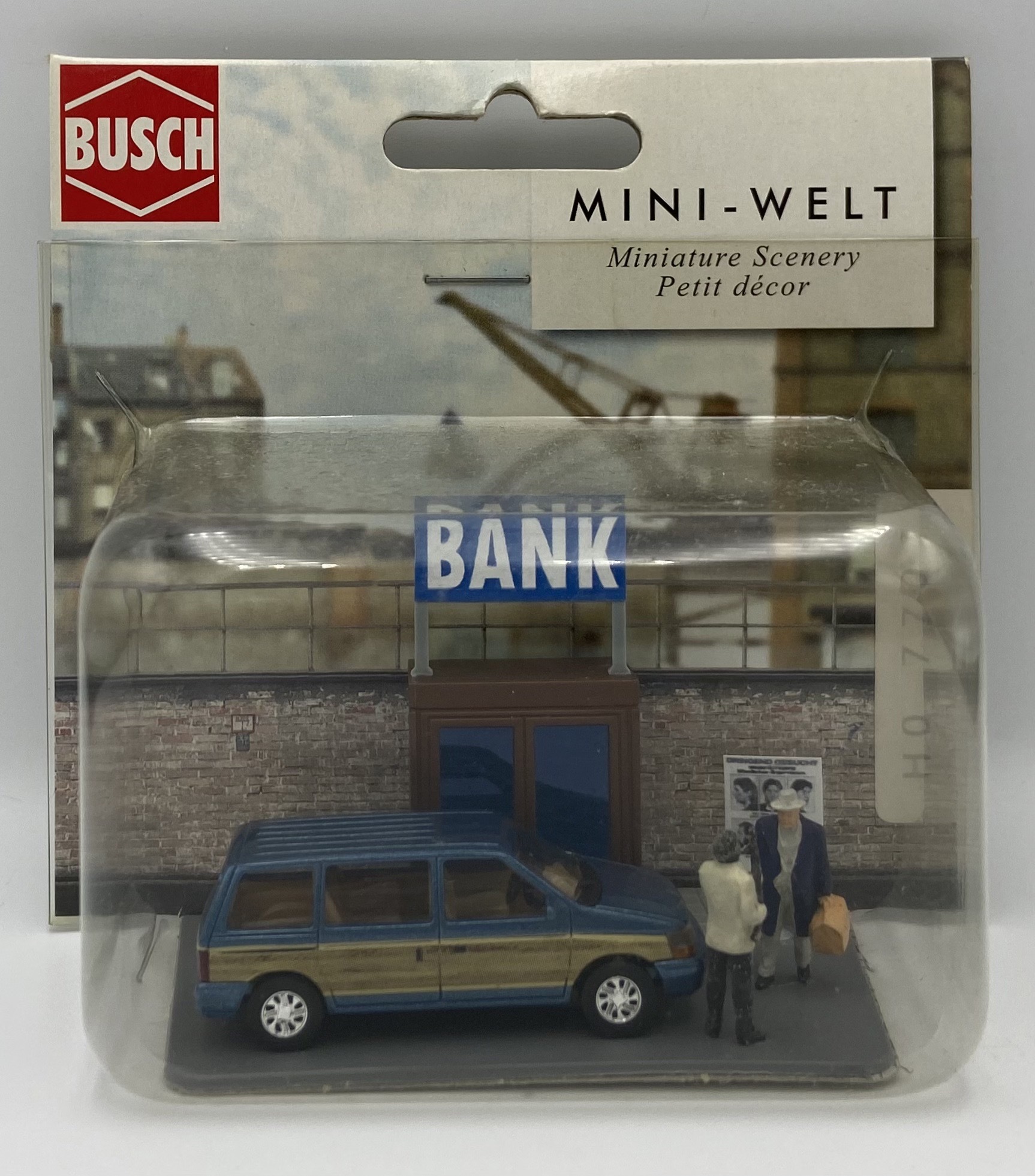 Busch 7701 HO規 Bankuberfall 銀行劫案 (藍色車子)