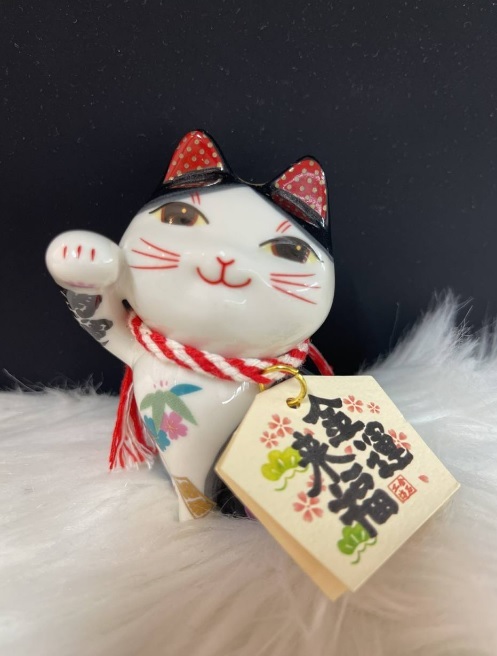 [S] BLACK RIGHT HAND FORTUNE CAT FOR WEALTH, SC9010-17 (SZZ45)