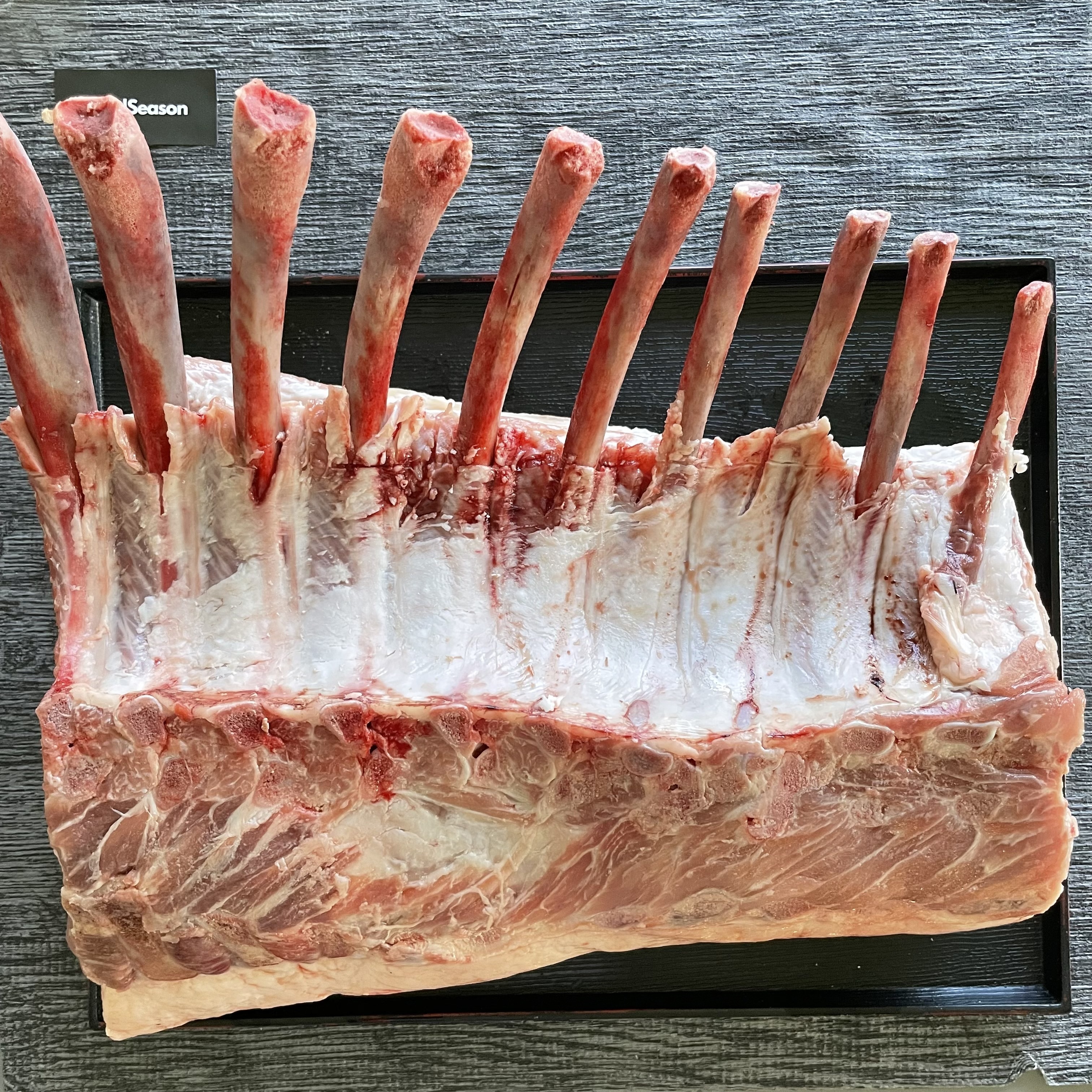 Ümameat 巧克力豬里肌戰斧