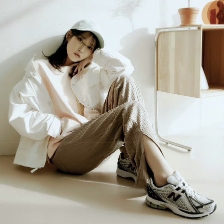 <零碼NB出清來拉❗>  New Balance 1906R 金秀賢/IU同款 白銀