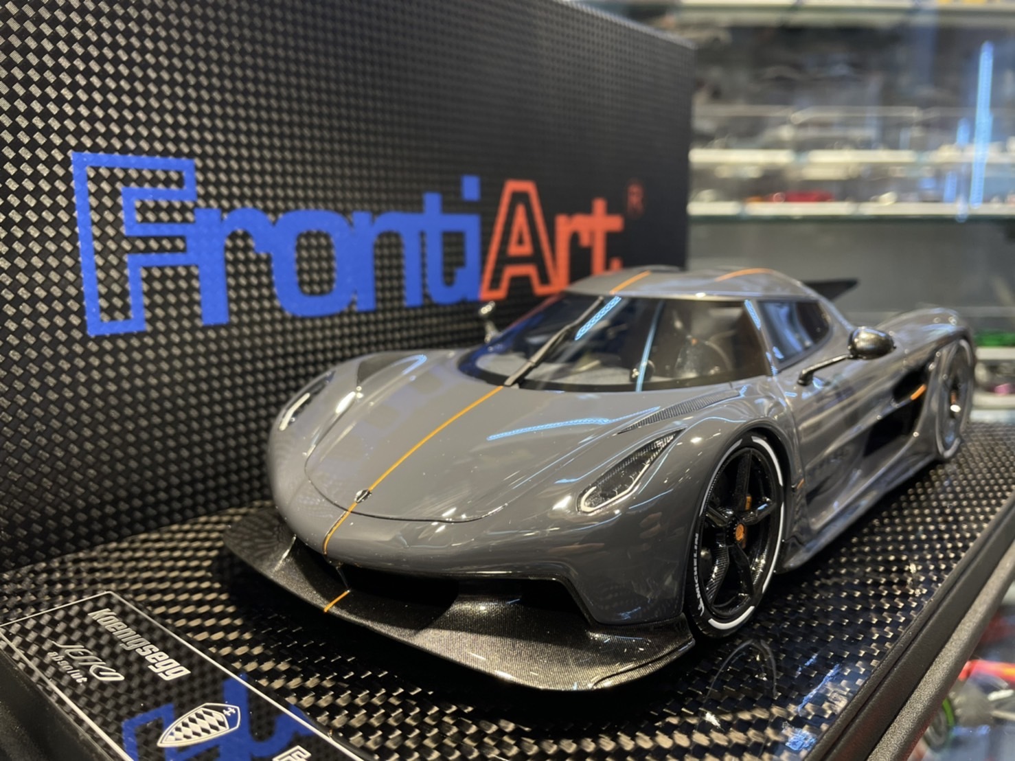 FrontiArt Koenigsegg JESKO Absolut Anthracite 1/18