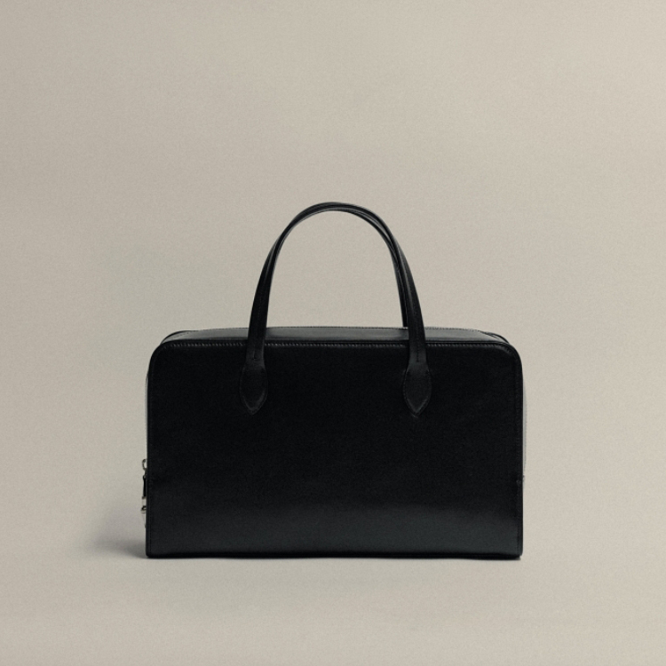 TOUT Y EST SAC LOQUET