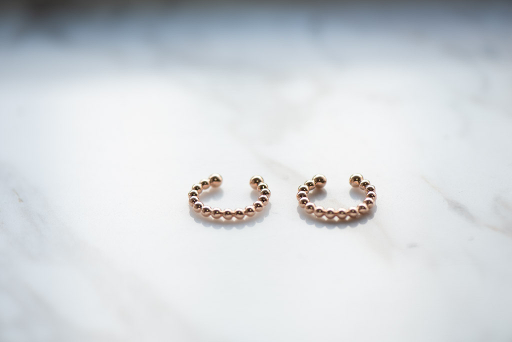 18K Ball Ball Ear Cuff