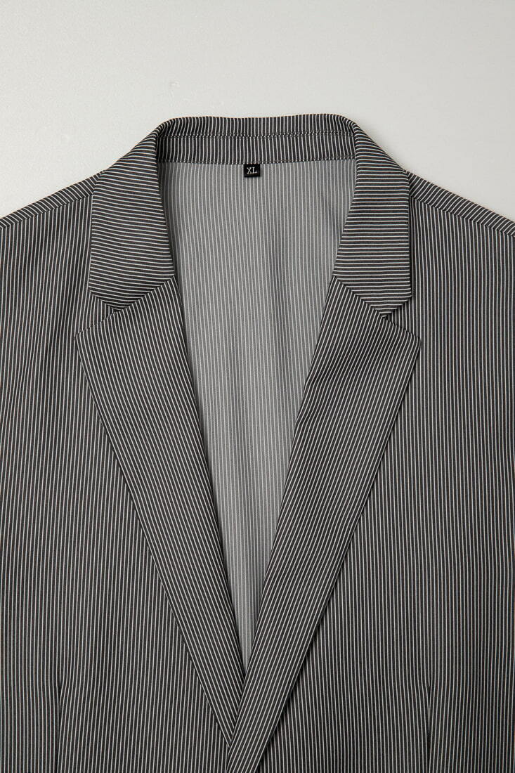 卡其西裝外套男正裝-領口設計