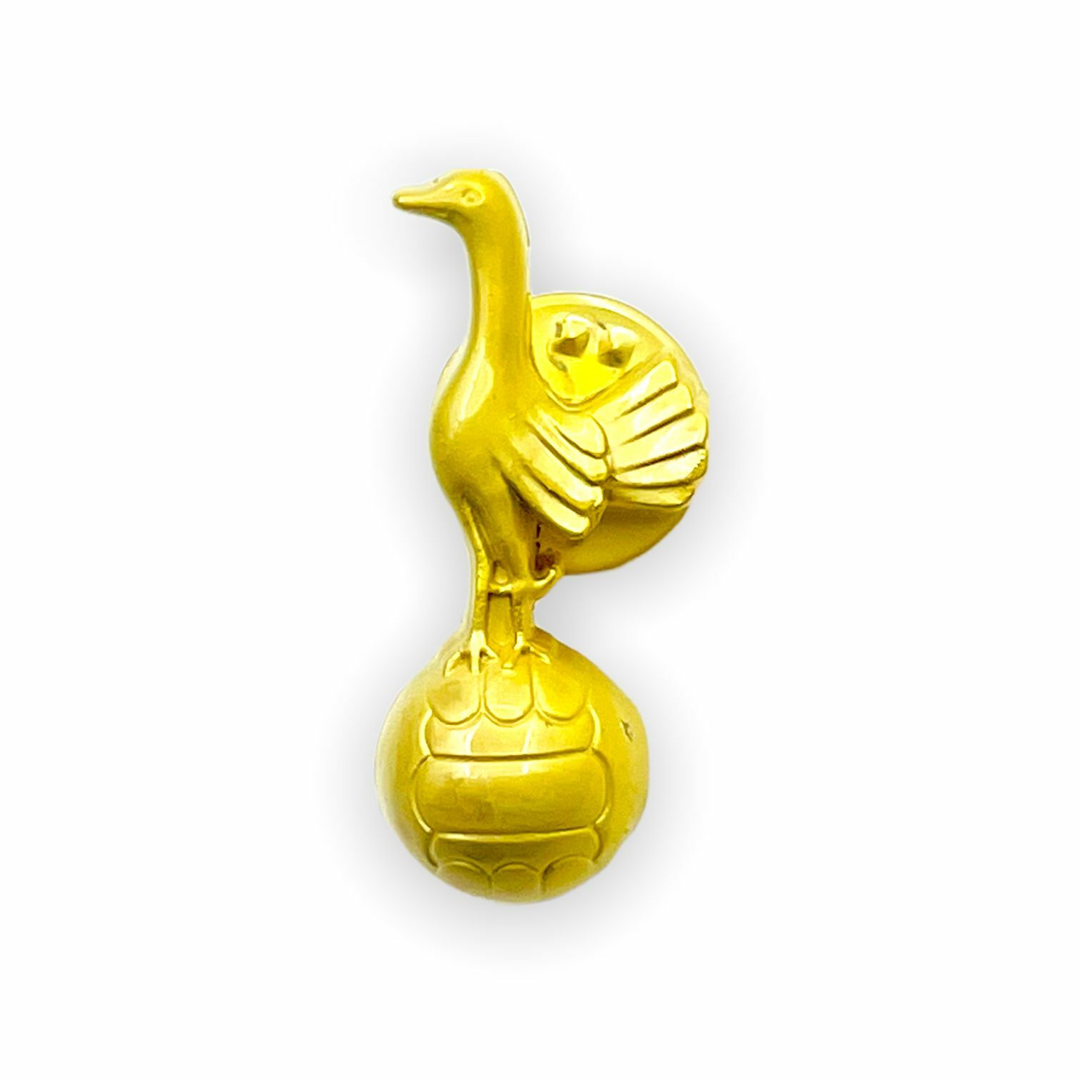 熱刺金雄雞襟章