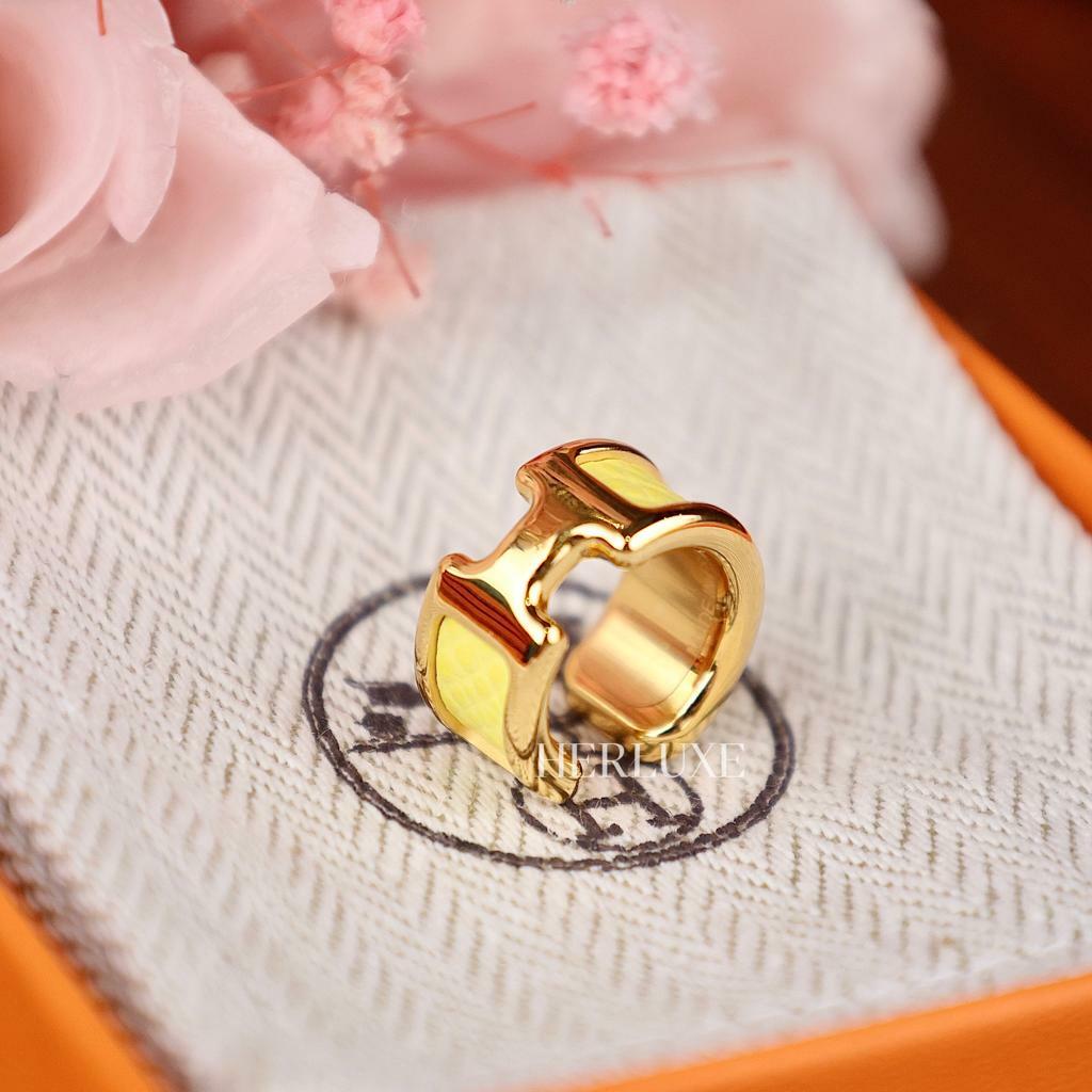 耳骨扣 Bijou d’oreille olympe pm 9N jaune citron cc epsom