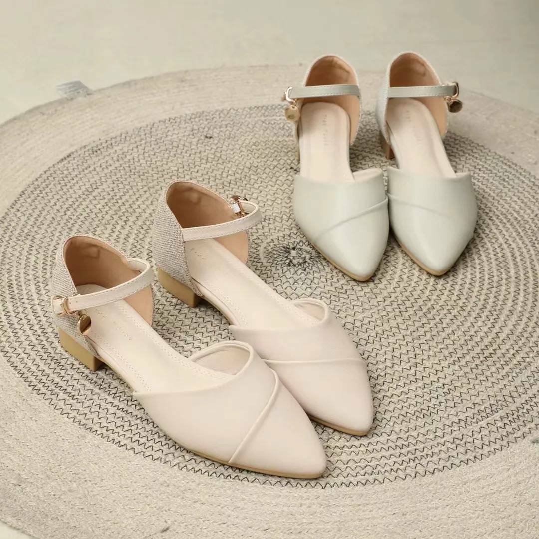 氣質甜美拼接低跟鞋