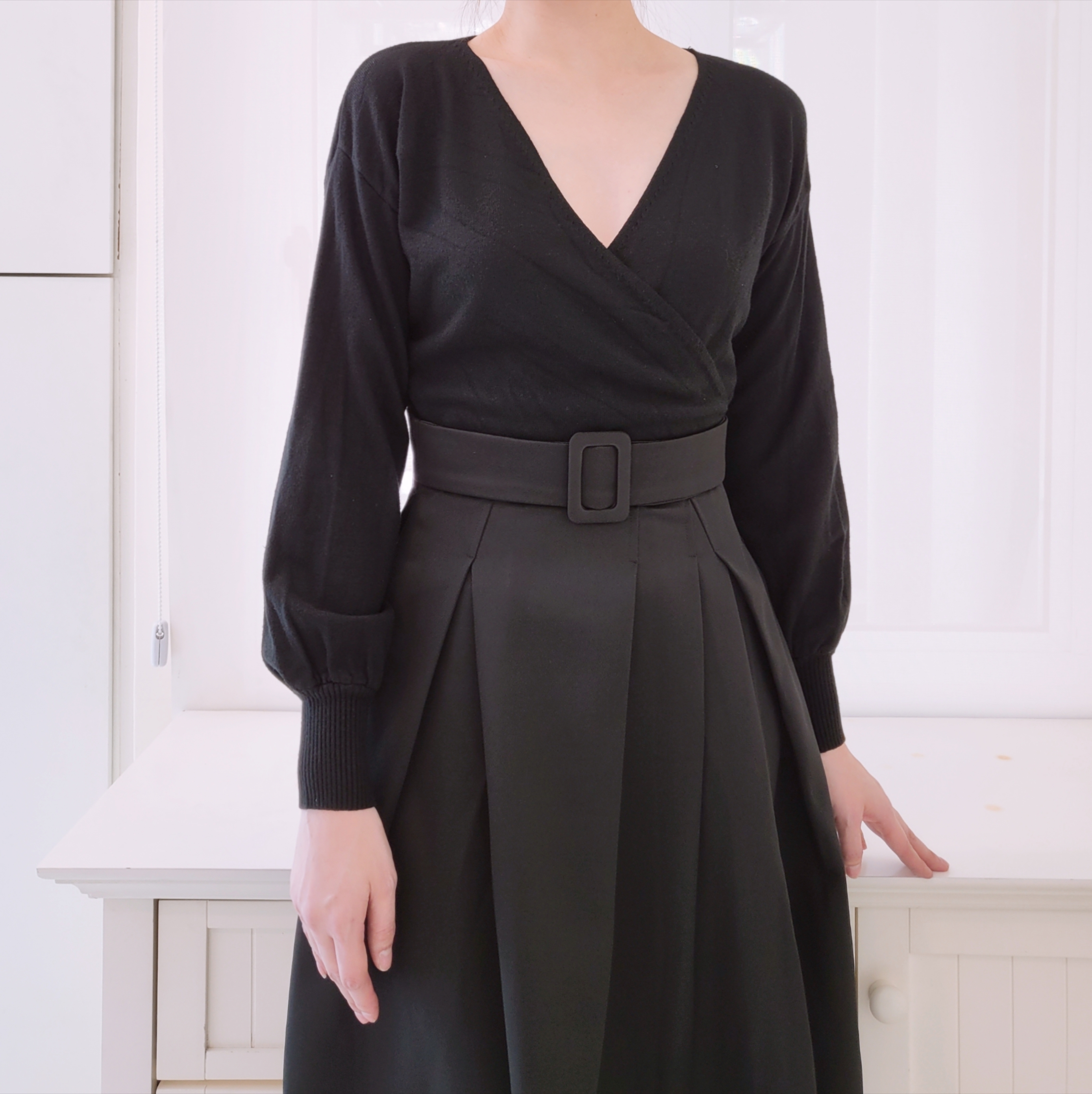 SOLID L/SLEEVE CROP BLOUSE