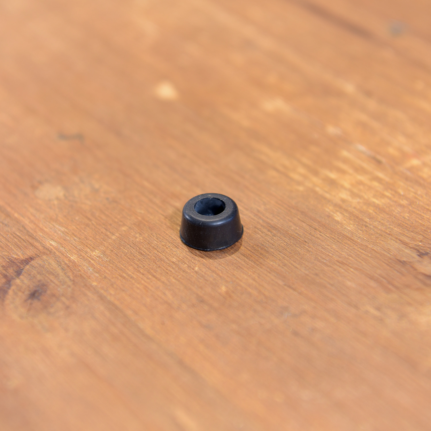 日本進口 渡邊商店 #271-33 KAWAI US譜架橡膠墊 (單顆)