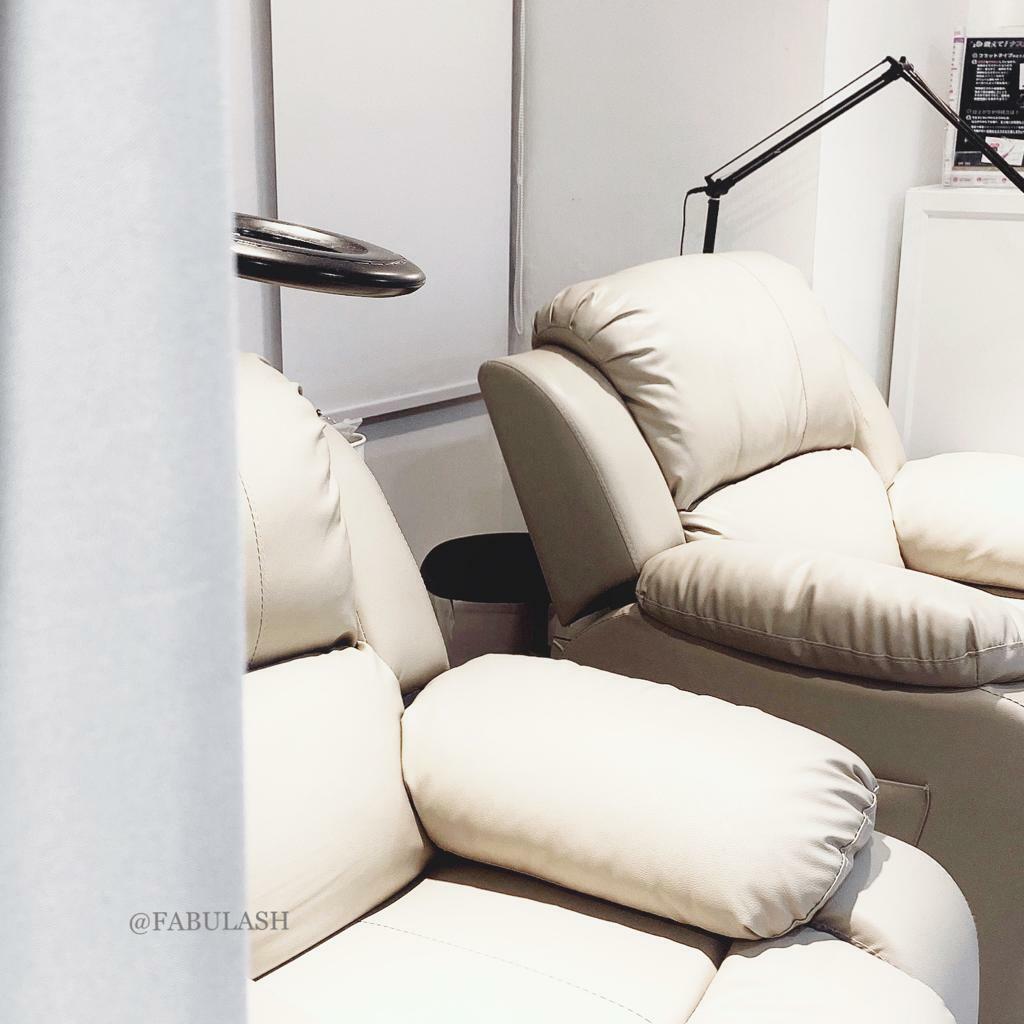 Fabulash Japanese Eyelash Extensions Salon