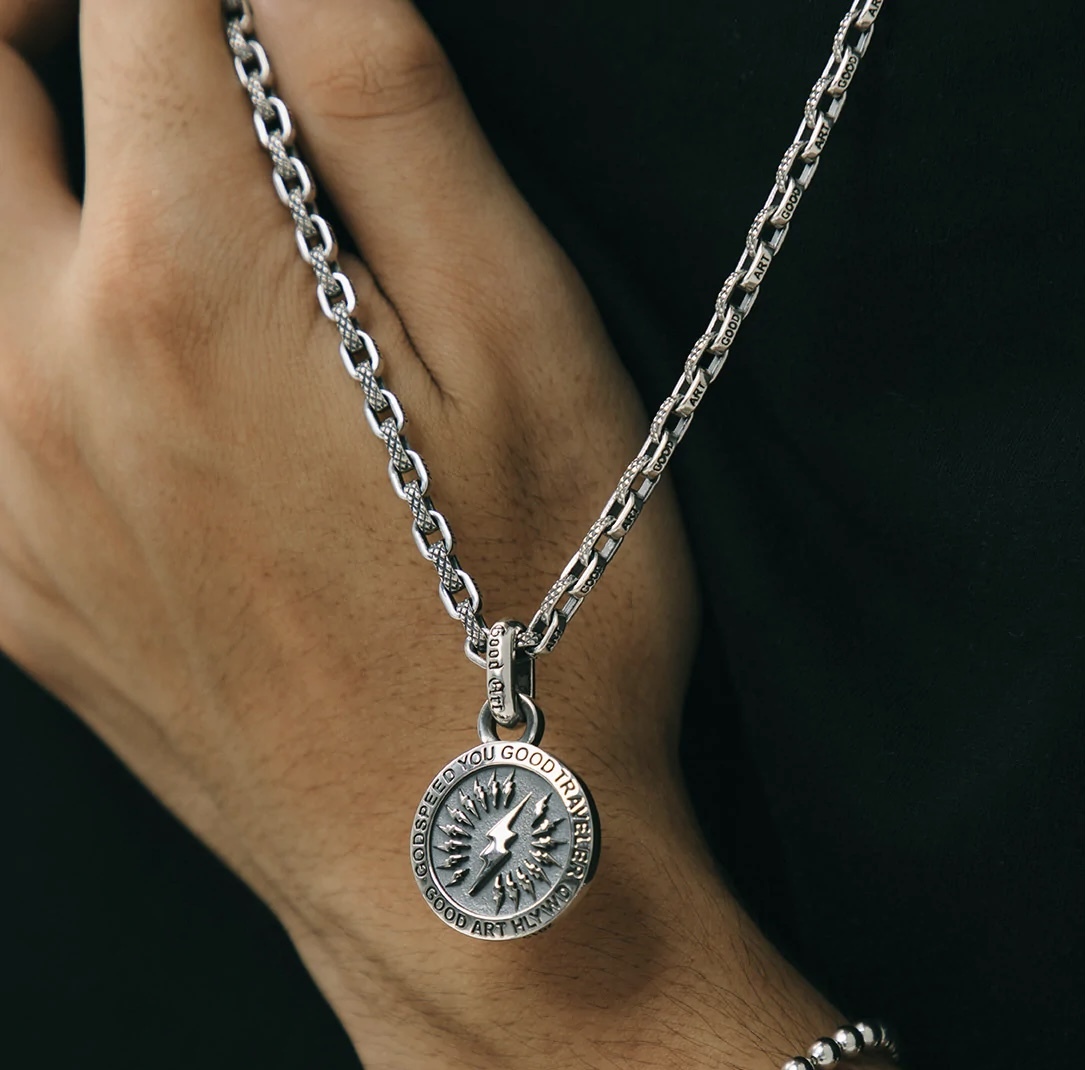 Pequeno Chain Goosebumps Necklace