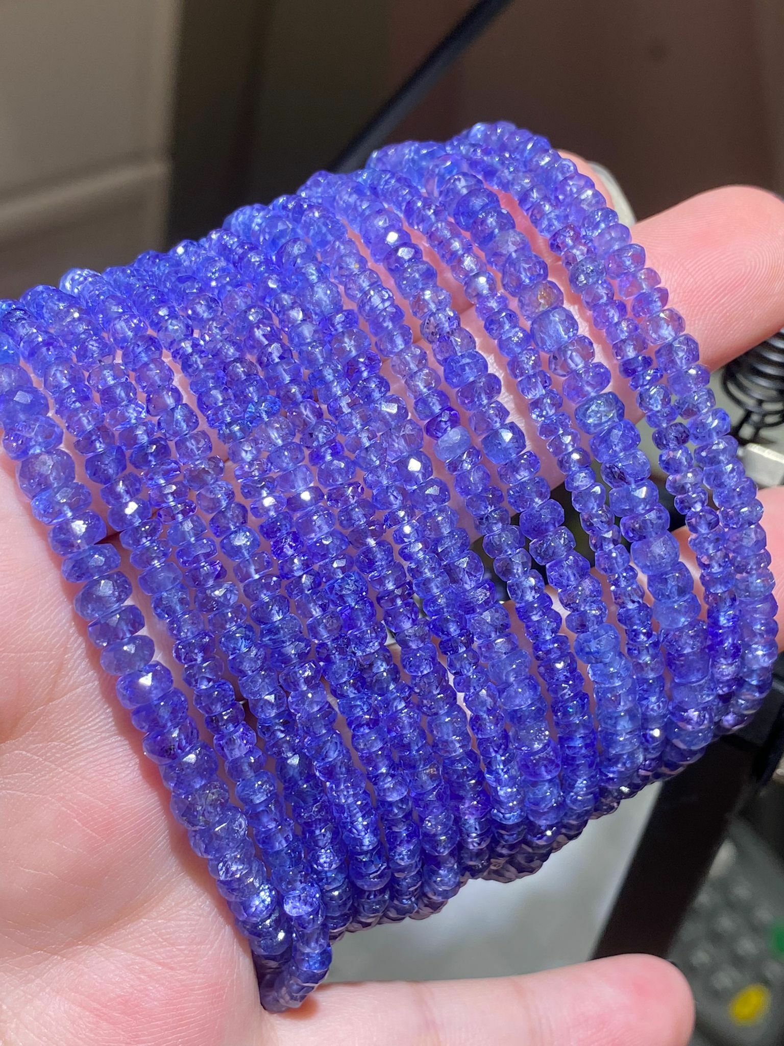 高質鑽切坦桑石手鏈(S925扣)