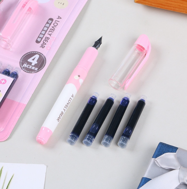 可换墨囊钢笔（1支钢笔+4支墨囊）
