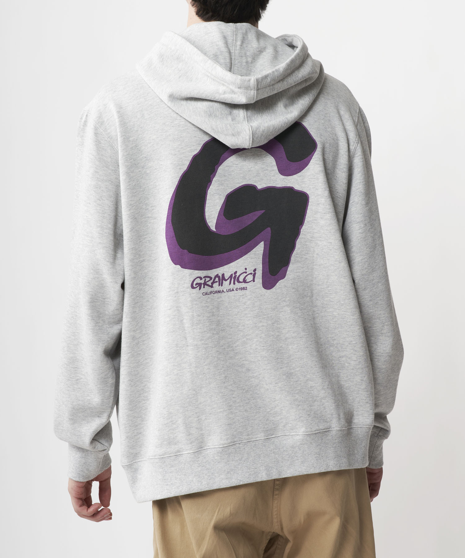 GRAMICCI｜BIG G-LOGO HOODED SWEATSHIRT