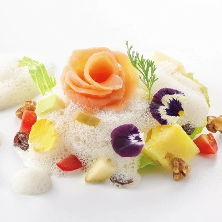 【全台通用】夏慕尼 新香榭鐵板燒 燻鮭魚華爾道夫沙拉