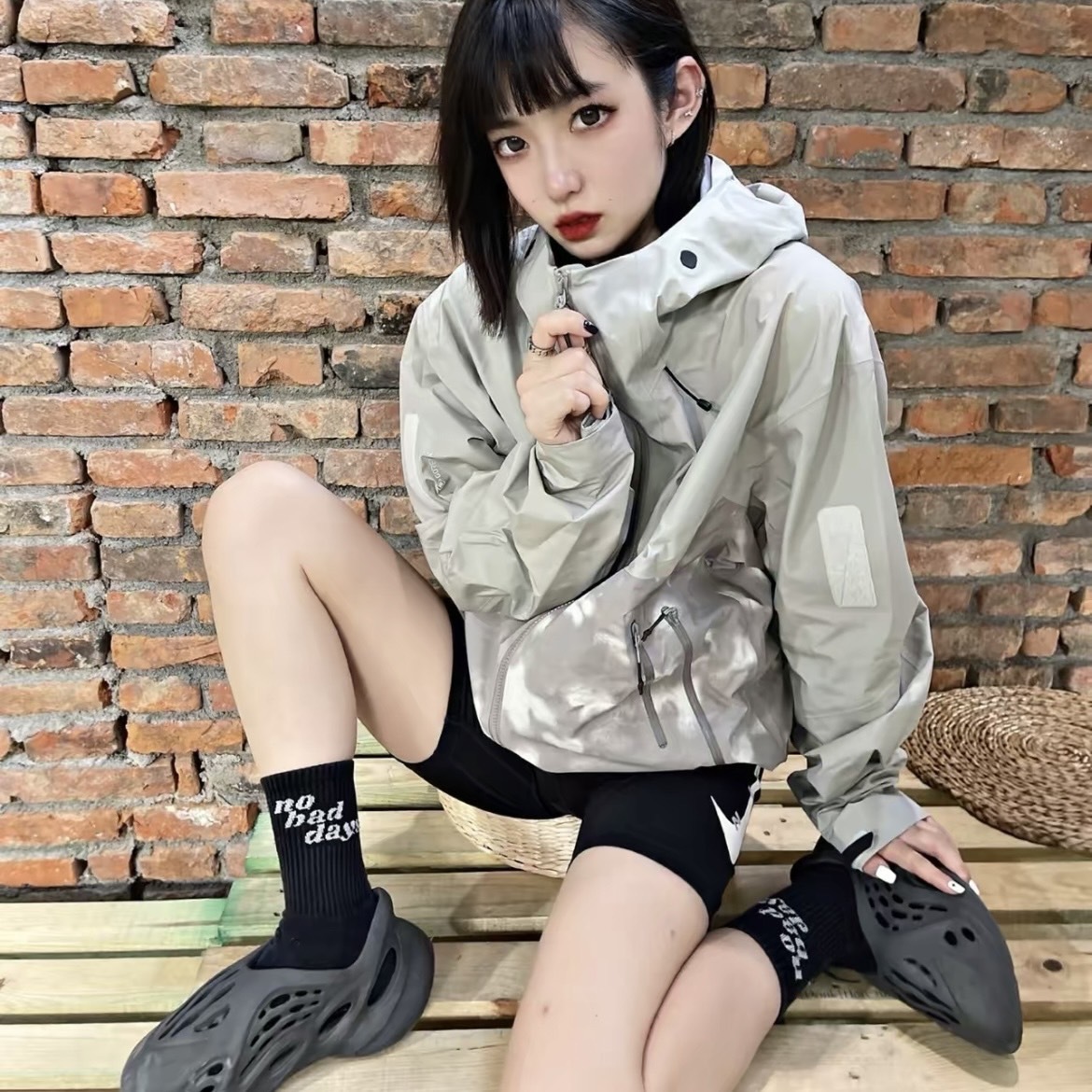 adidas Yeezy Foam RNR "Onyx" 黑魂 HP8739