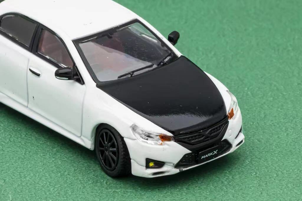 預訂:1/64 GCD Toyota Mark X White/ Carbon RHD (KS-026-147)